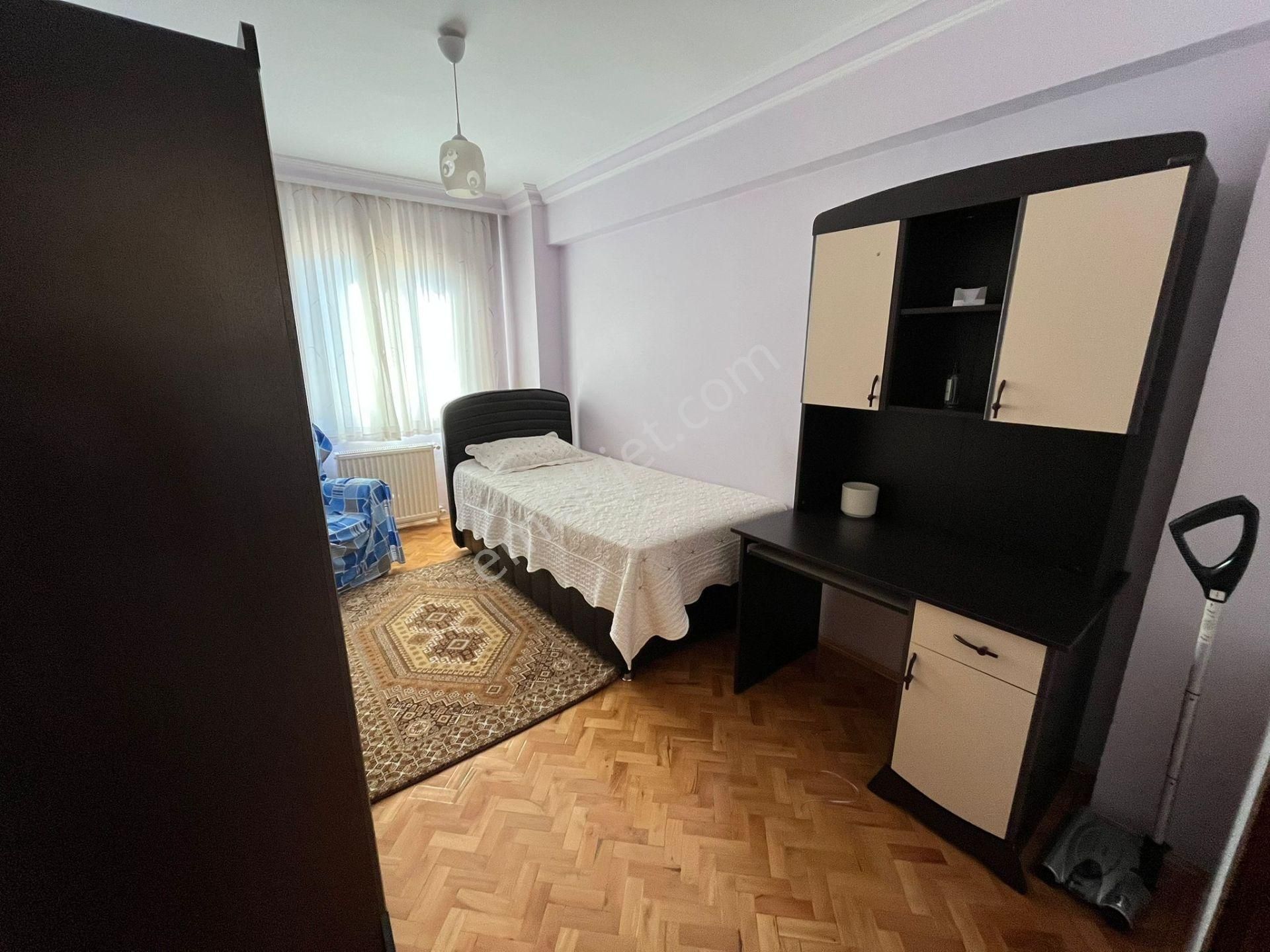 Yenimahalle'de Etlik Şehir Hastanesi Yakını Katta Geniş Mobilyalı - Görsel 6