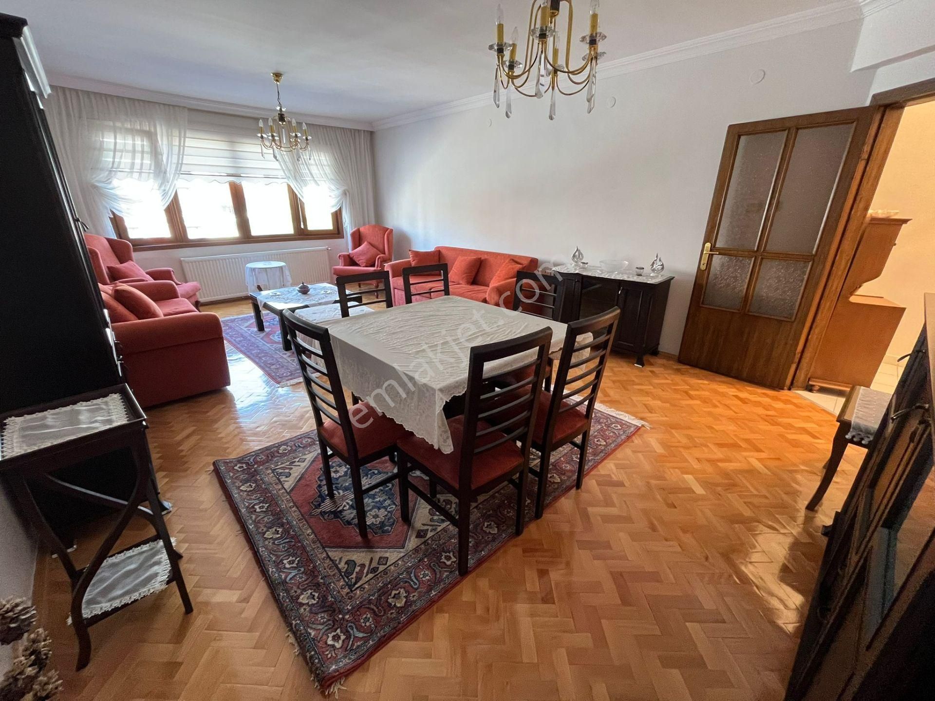 Yenimahalle'de Etlik Şehir Hastanesi Yakını Katta Geniş Mobilyalı - Görsel 11