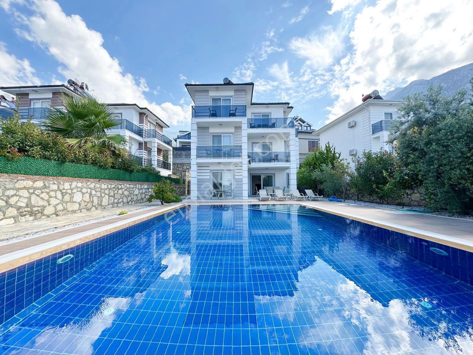 Ovacık'ta Satılık 4 Odalı Triplex Villa - Görsel 2