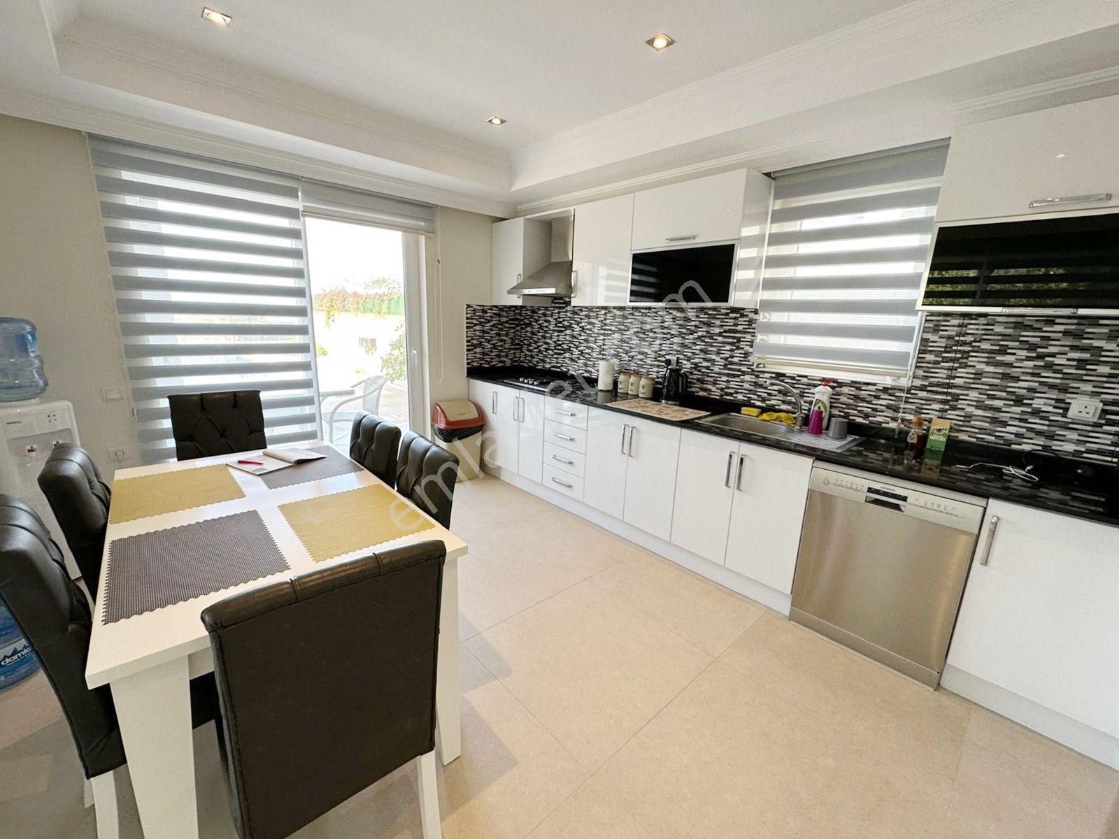 Ovacık'ta Satılık 4 Odalı Triplex Villa - Görsel 3