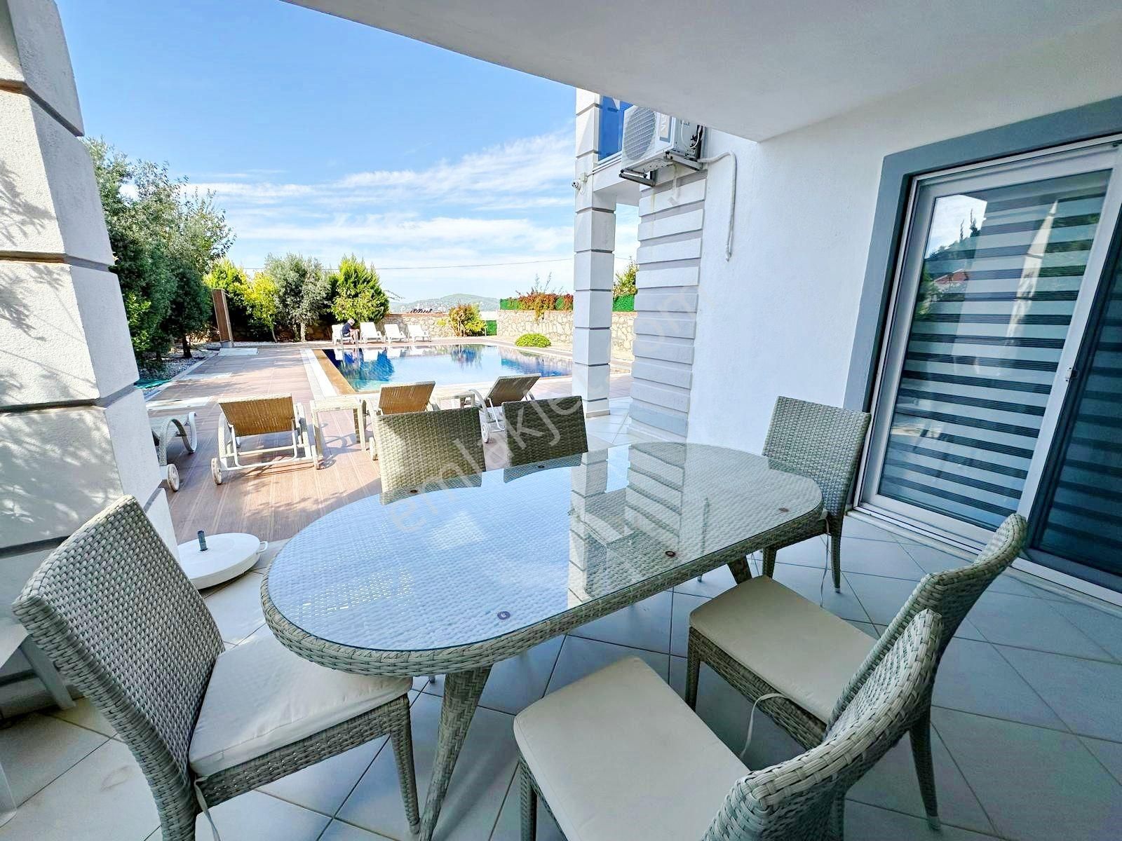 Ovacık'ta Satılık 4 Odalı Triplex Villa - Görsel 13