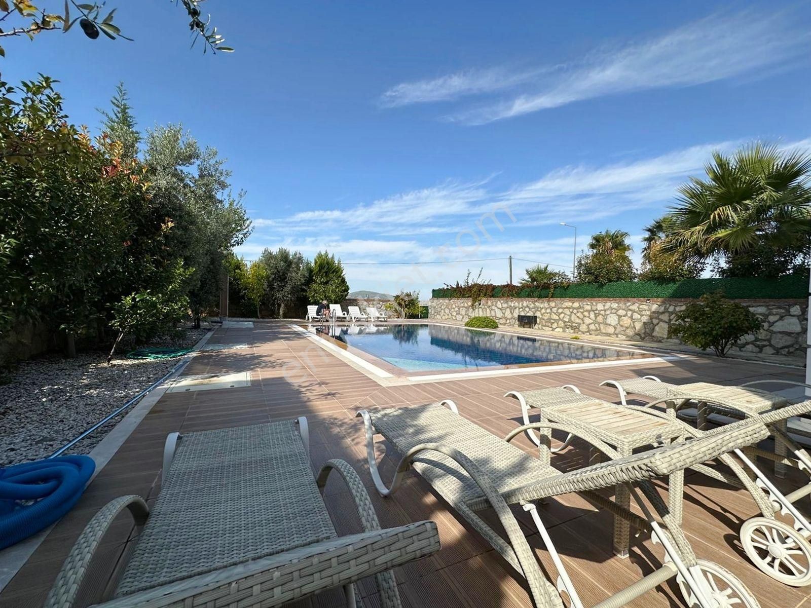 Ovacık'ta Satılık 4 Odalı Triplex Villa - Görsel 23