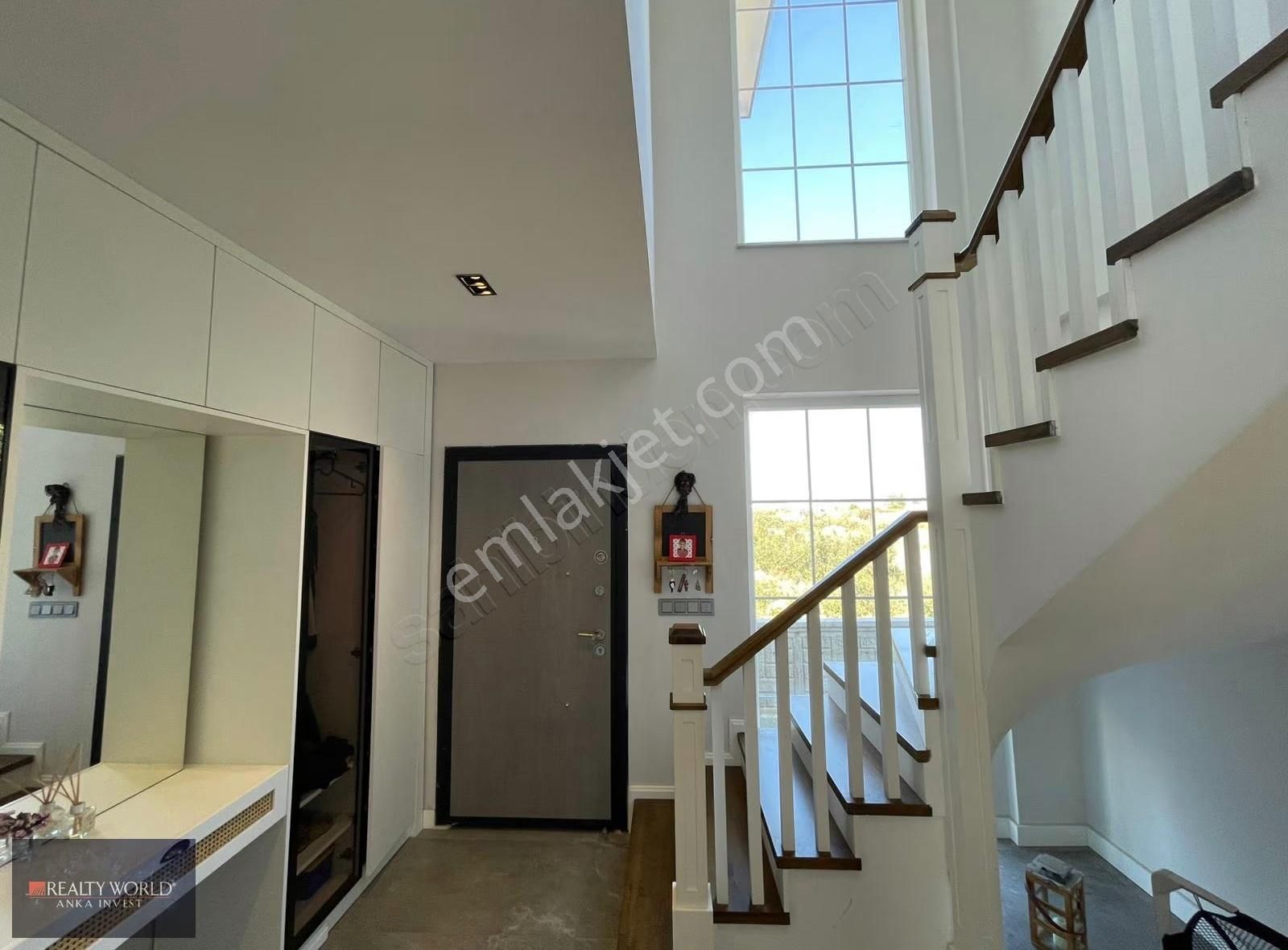 Müstakil 450 M² Arsa İçinde 3+1 Lüks Villa Daire Fiyatına! - Görsel 29