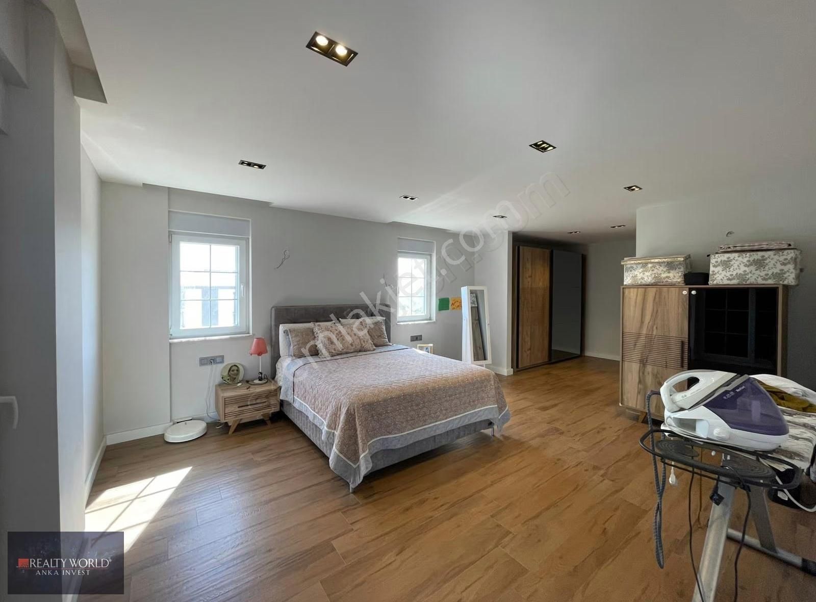 Müstakil 450 M² Arsa İçinde 3+1 Lüks Villa Daire Fiyatına! - Görsel 15