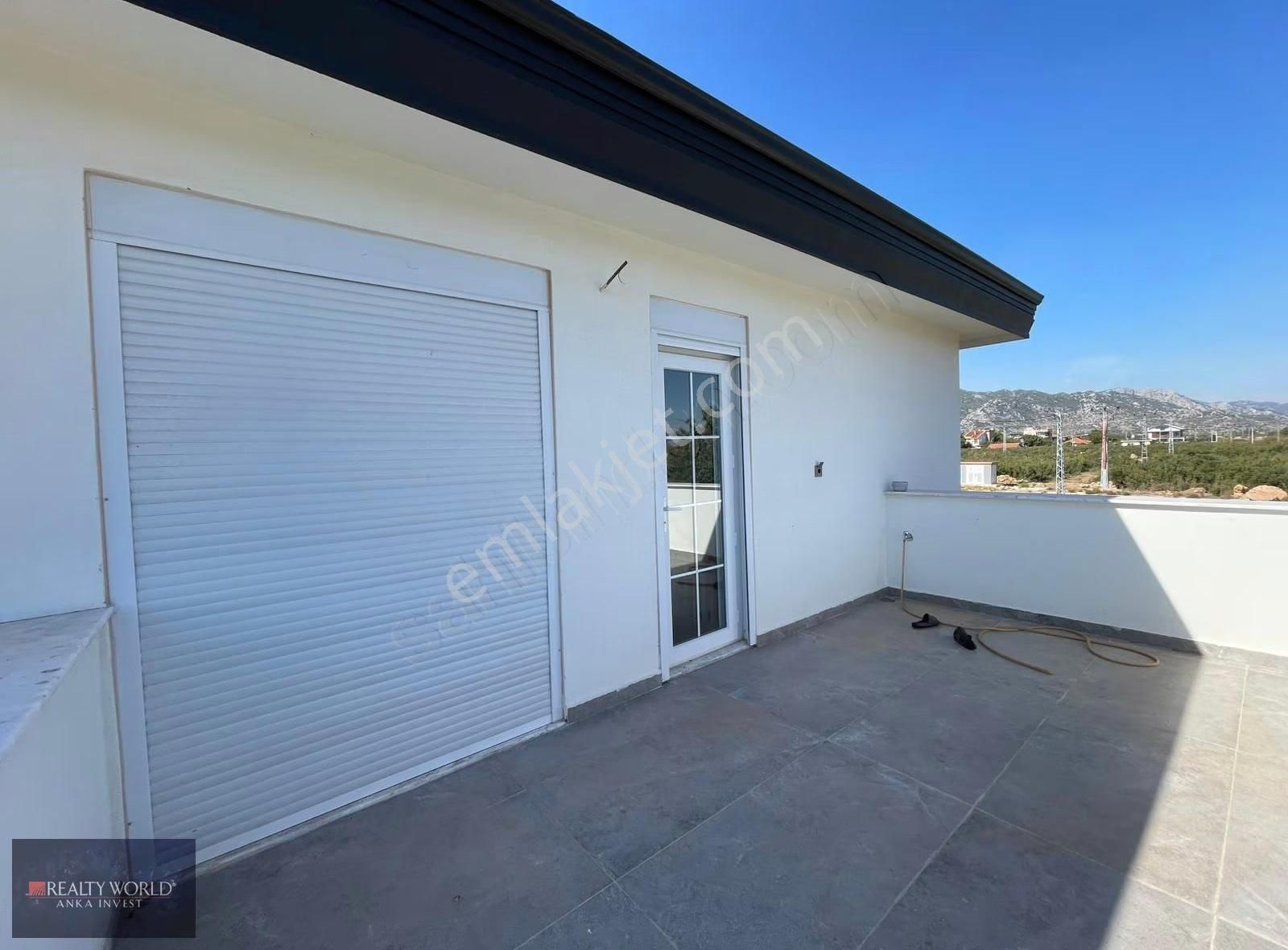 Müstakil 450 M² Arsa İçinde 3+1 Lüks Villa Daire Fiyatına! - Görsel 26