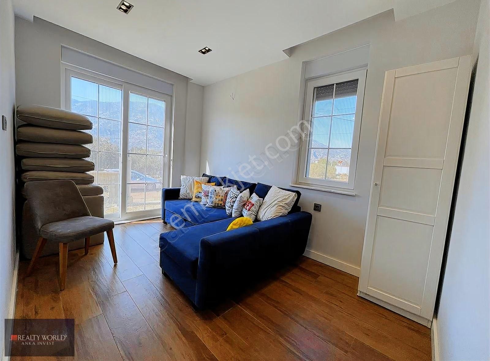 Müstakil 450 M² Arsa İçinde 3+1 Lüks Villa Daire Fiyatına! - Görsel 6