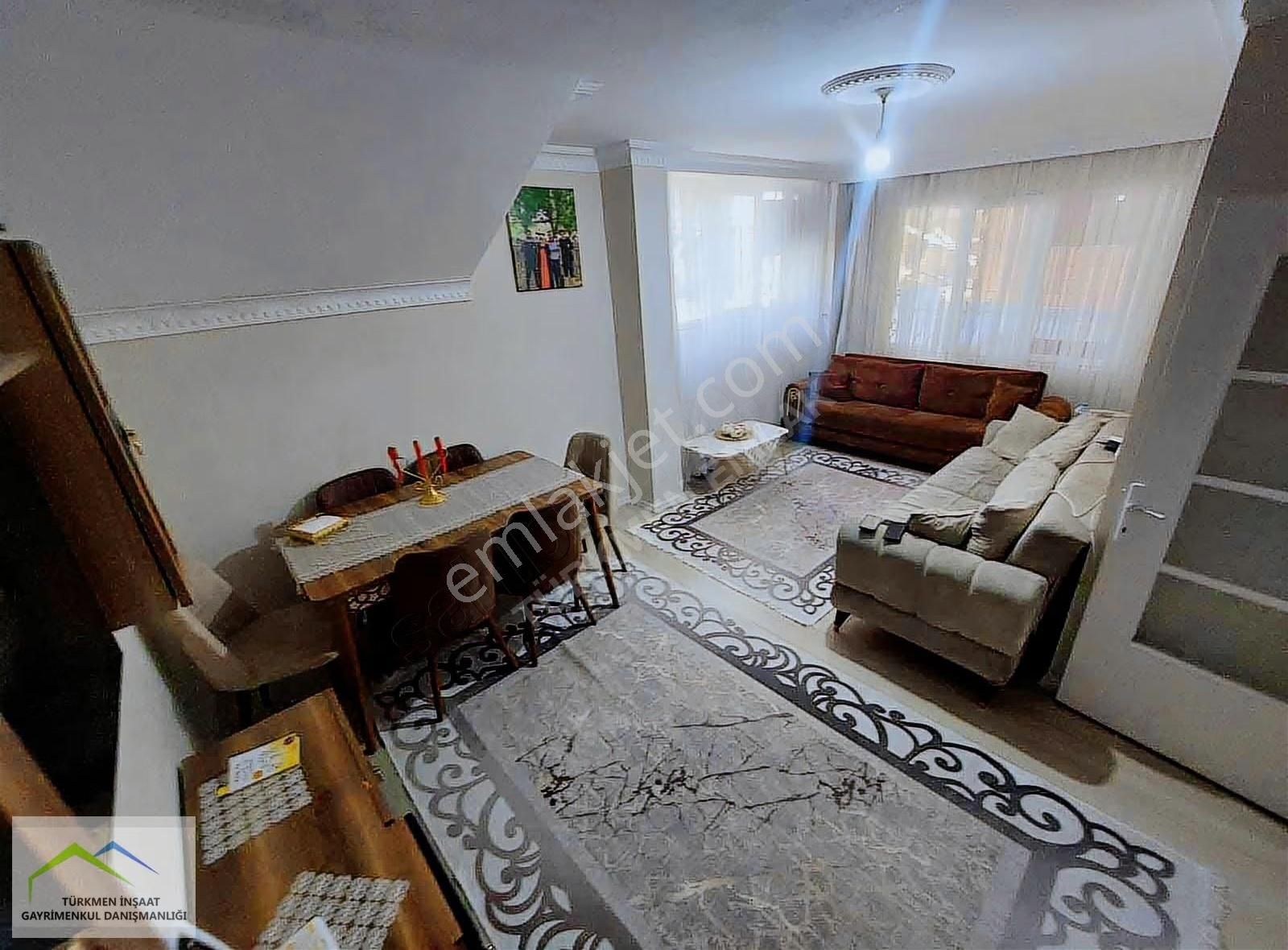 Türkmen Emlaktan 2+1 Alt Katında Daire Olan Satılık Kot1