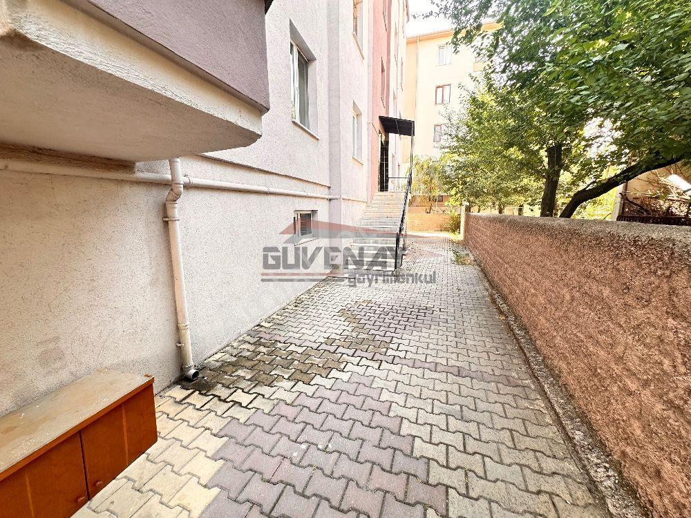 Güvenay - Çorum Ulukavak Adliye Yanı'nda Satılık Son Kat 3+1 Daire! - Görsel 2