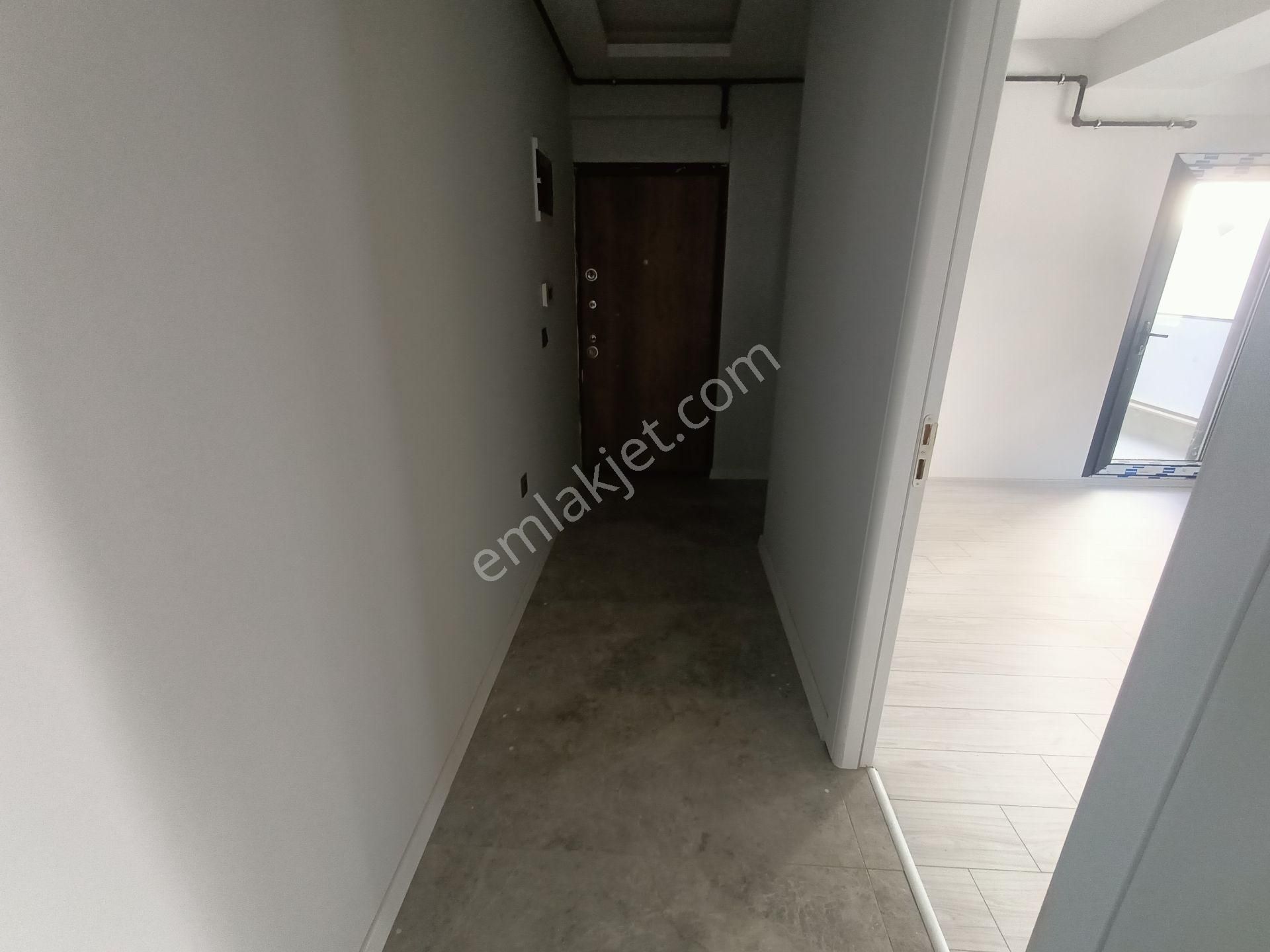 Meydan Cepheli 2+1 Çift Balkonlu Sıfır Lüks Daire - Görsel 17