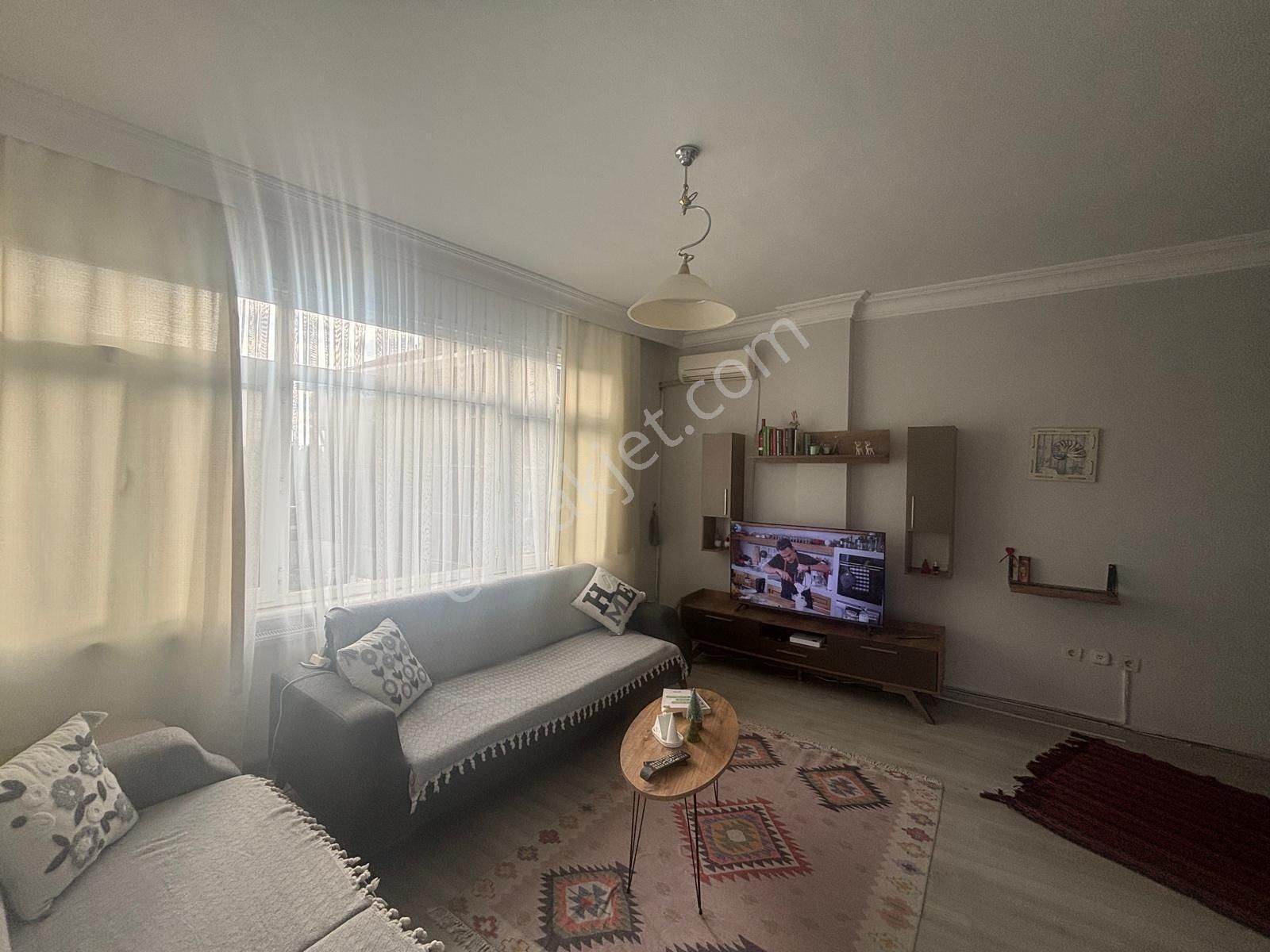 Maltepe Feyzullah Mh'de Full Eşyalı Kiralık 2+1 Daire - Görsel 2