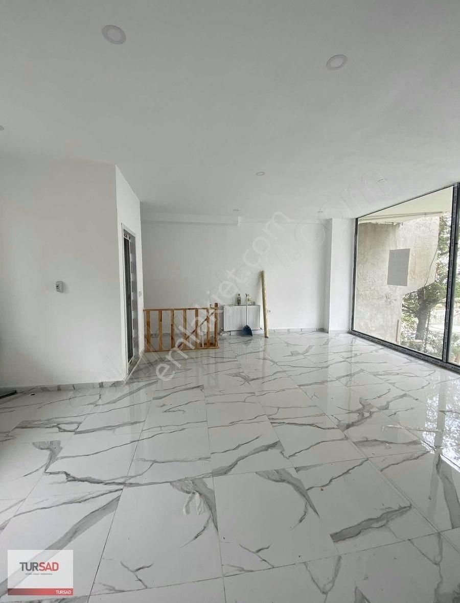 Harracı Mahallesinde Fırsat Düz Ayak Deposu Olan Dükkan - Görsel 2