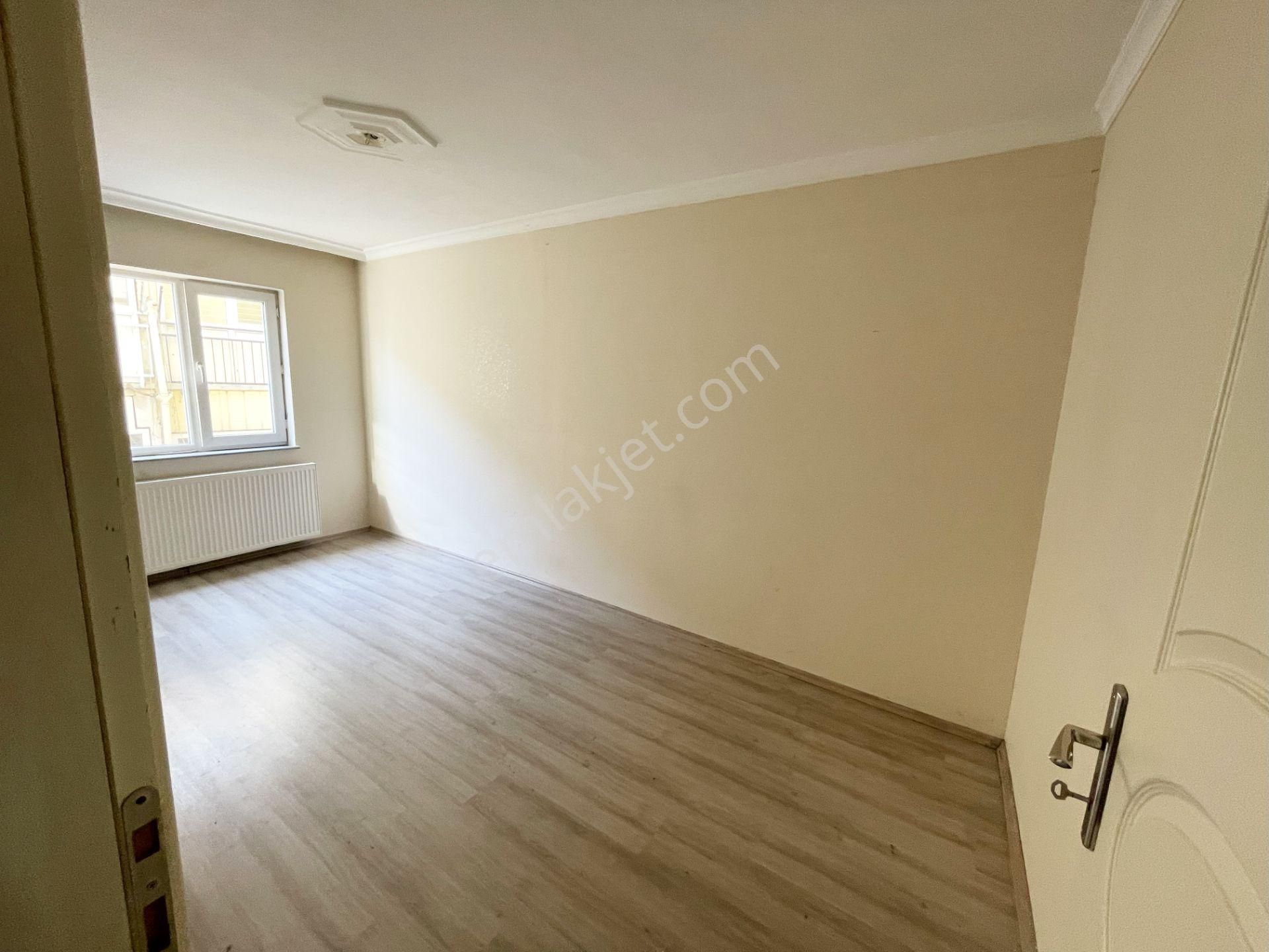 Bursa Osmangazi Aktarhüssam Mahallesinde Merkezi Konumda Kiralık 2+1 Daire - Görsel 17
