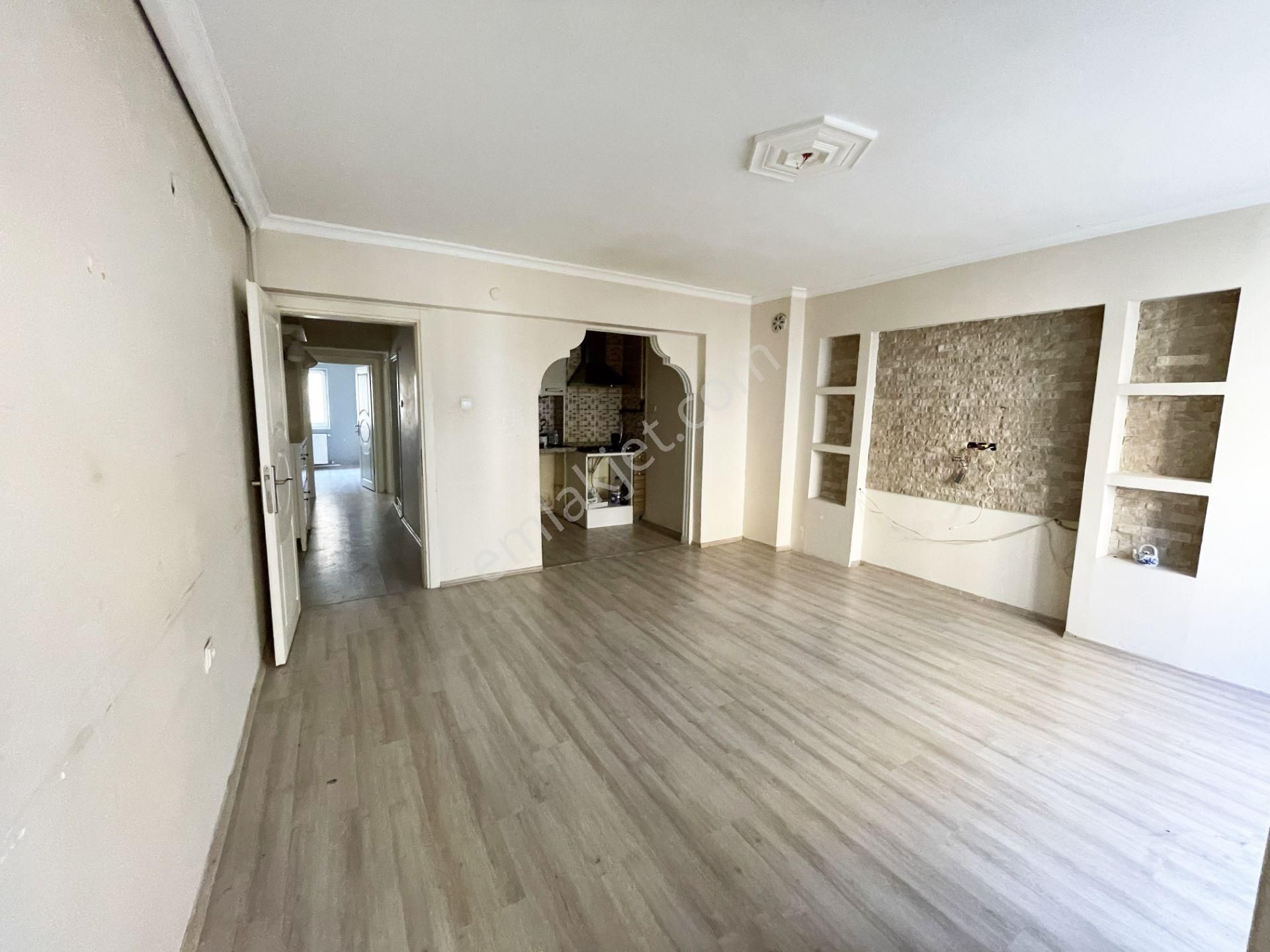 Bursa Osmangazi Aktarhüssam Mahallesinde Merkezi Konumda Kiralık 2+1 Daire - Görsel 9