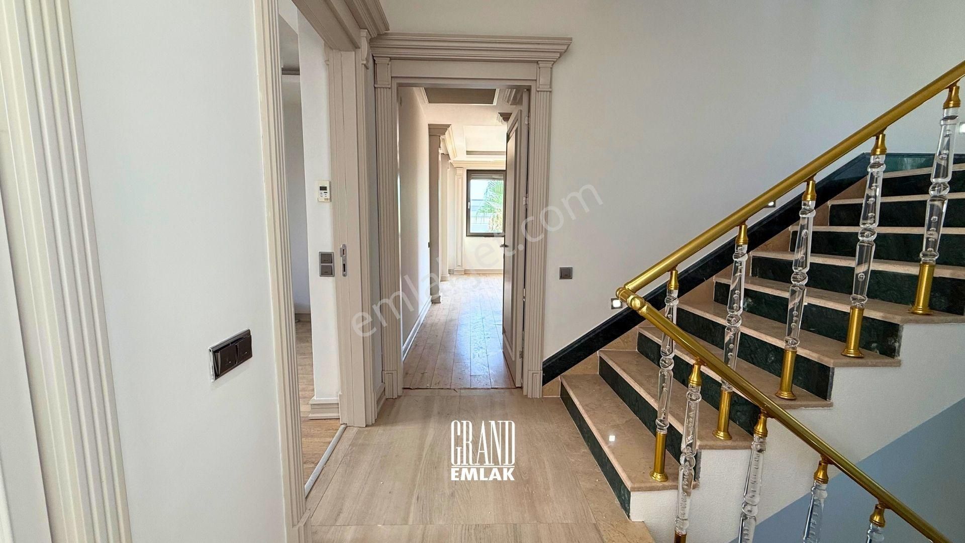 Kemerağzı, Esilara Sitesinde Asansörlü Havuzlu 5+1 Satılık Villa - Görsel 29
