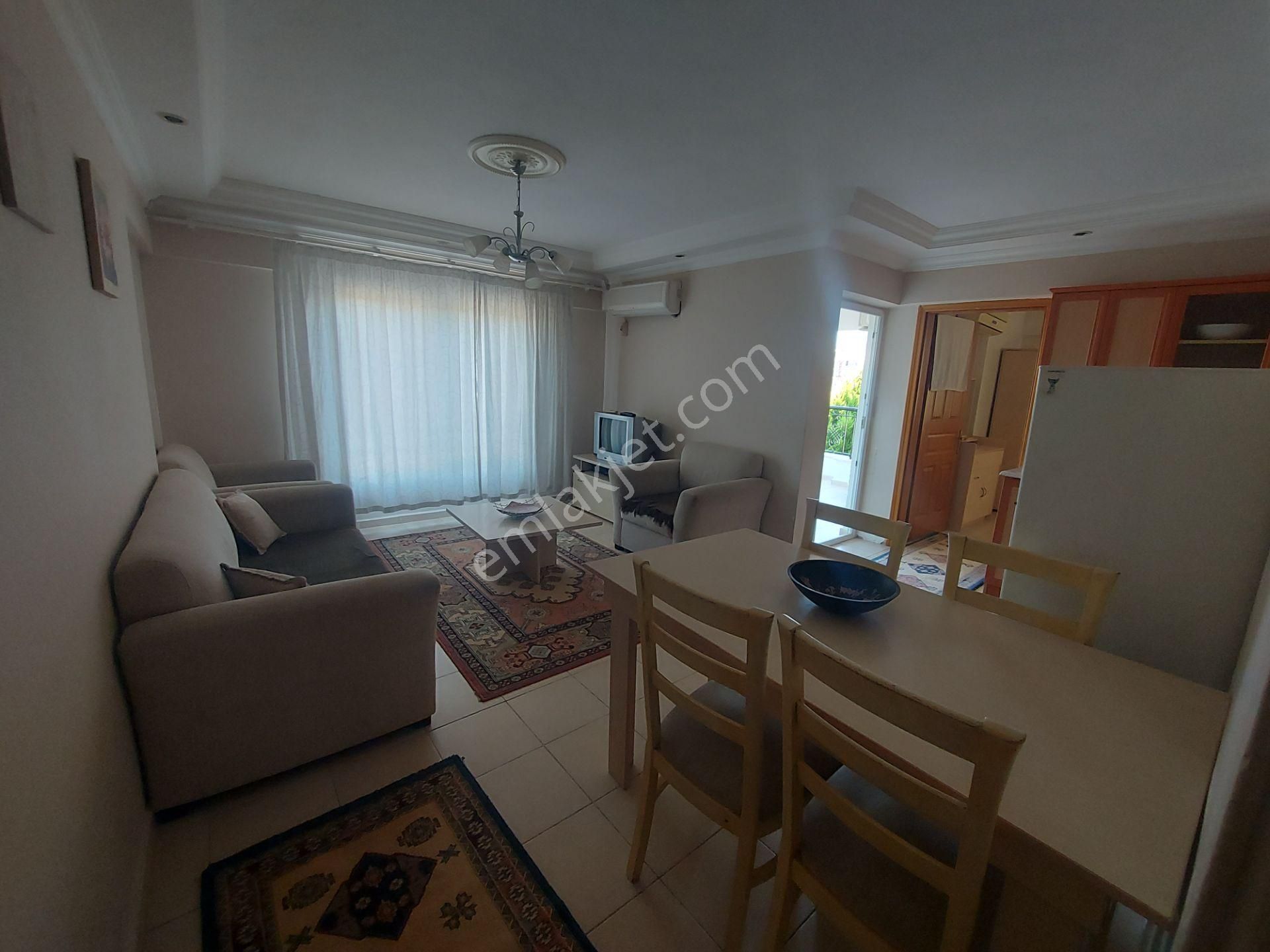 Didim Merkezde Havuzlu Güvenlikli Sitede Ara Kat Asansörlü 2+1 - Görsel 10