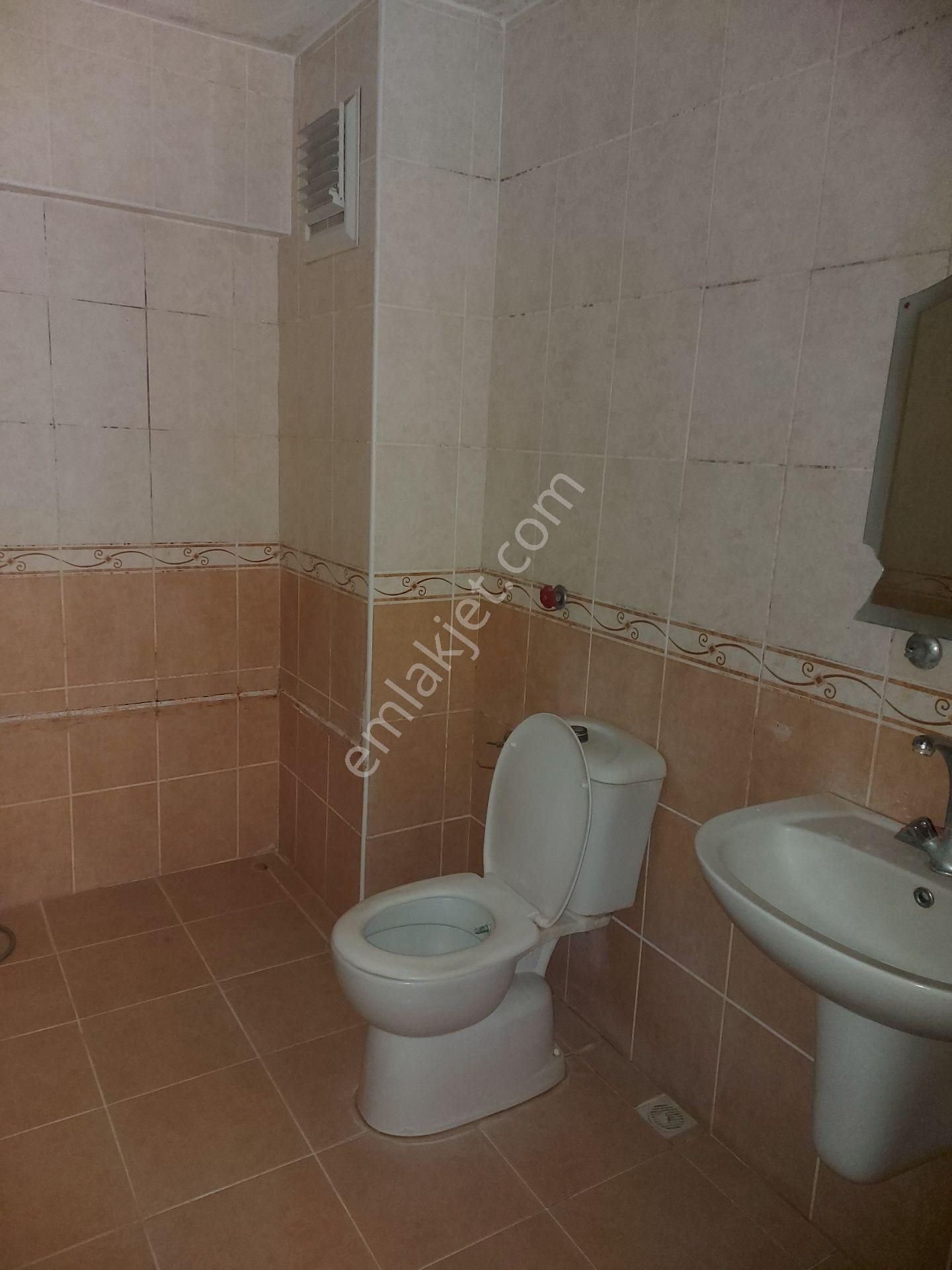 Didim Merkezde Havuzlu Güvenlikli Sitede Ara Kat Asansörlü 2+1 - Görsel 21