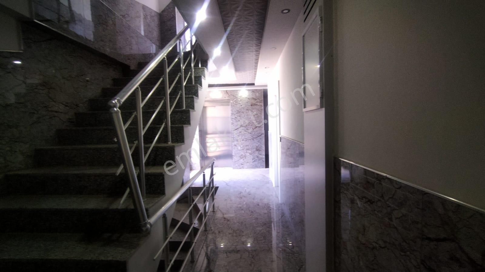 Didim Altınkum Mahallesin'de 3+1 Daire - Görsel 8