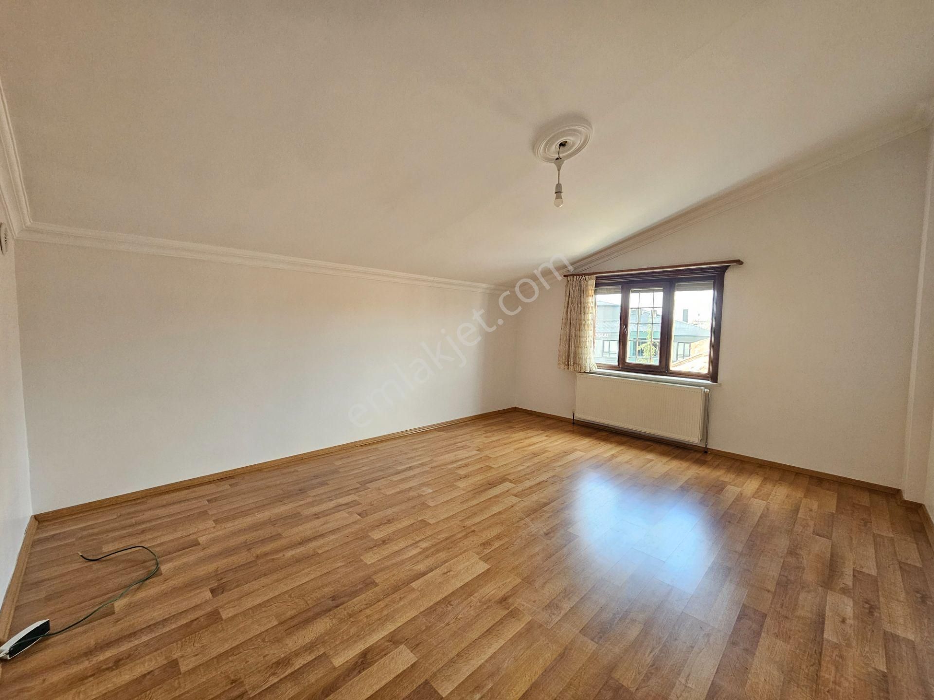 Aydınlıkevler Mah İşyapar Gayrimenkulden 2+1 Geniş Kiralık Daire - Görsel 3