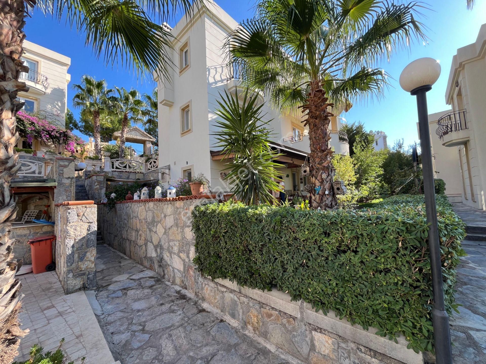 Bodrum Konacık Site İçinde Müstakil 2 + 1 Dubleks Villa - Görsel 5