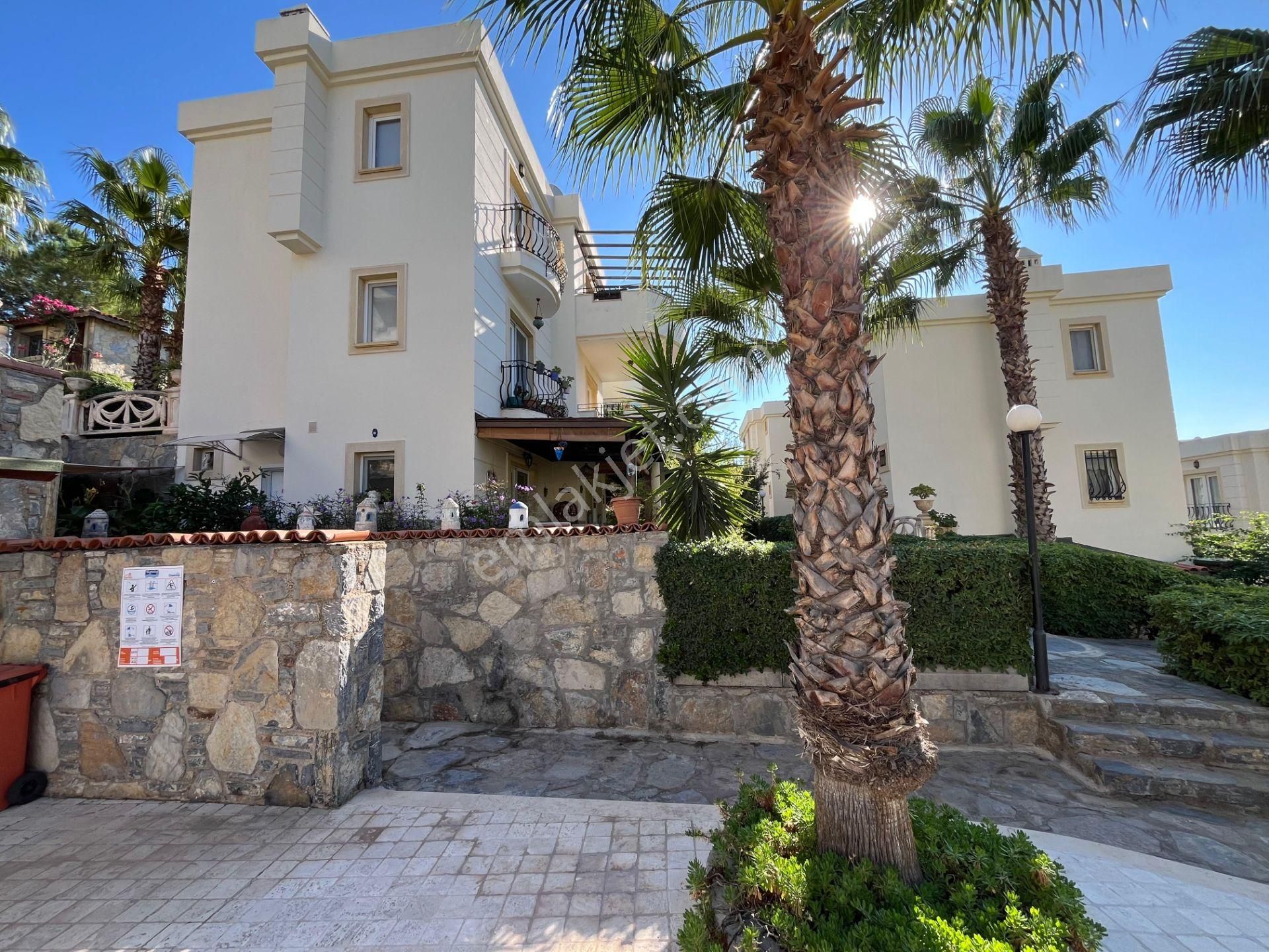 Bodrum Konacık Site İçinde Müstakil 2 + 1 Dubleks Villa - Görsel 3