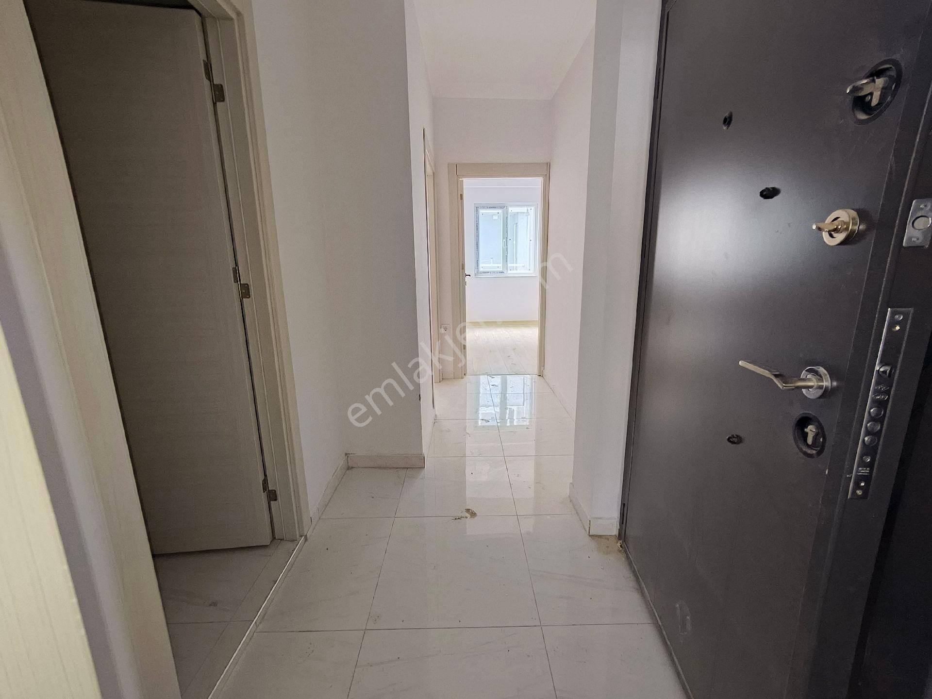 Güneyden Cadde Üzeri Ofis Hom Ofisede Uygun 2+1.80 M2 Balkonlu Daire - Görsel 13