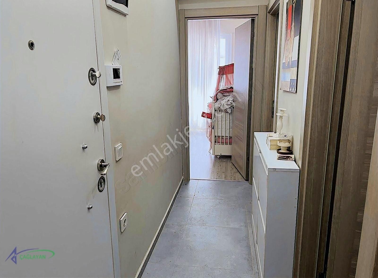 Bayraklı Yakını Bahçeli Satılık Geniş 2+1 Daire - Görsel 11