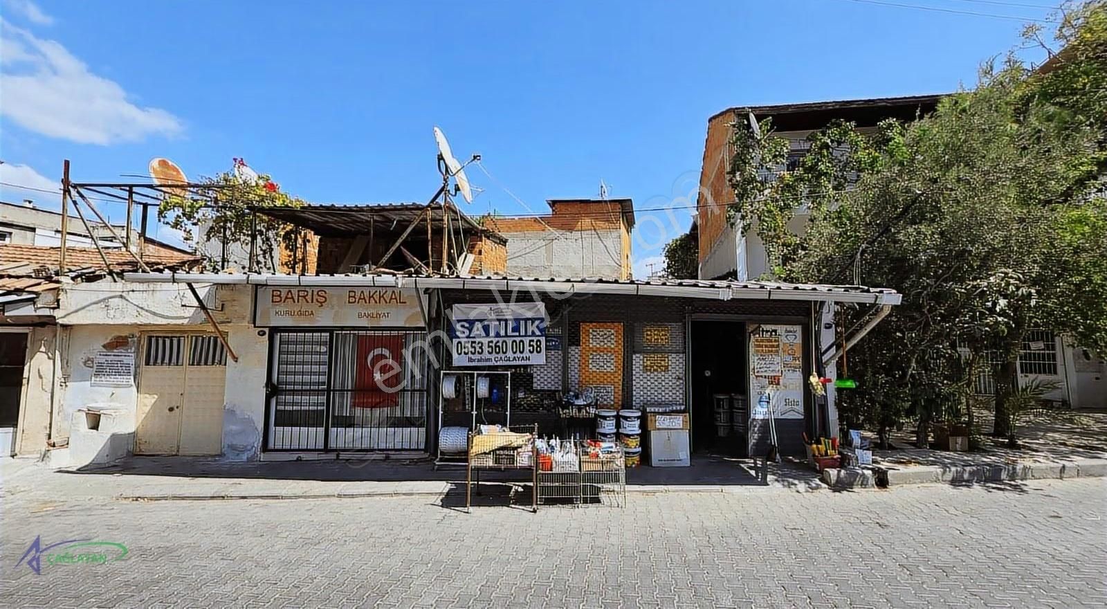 Merkezi Konumda Satılık Dükkan Ve Arsası