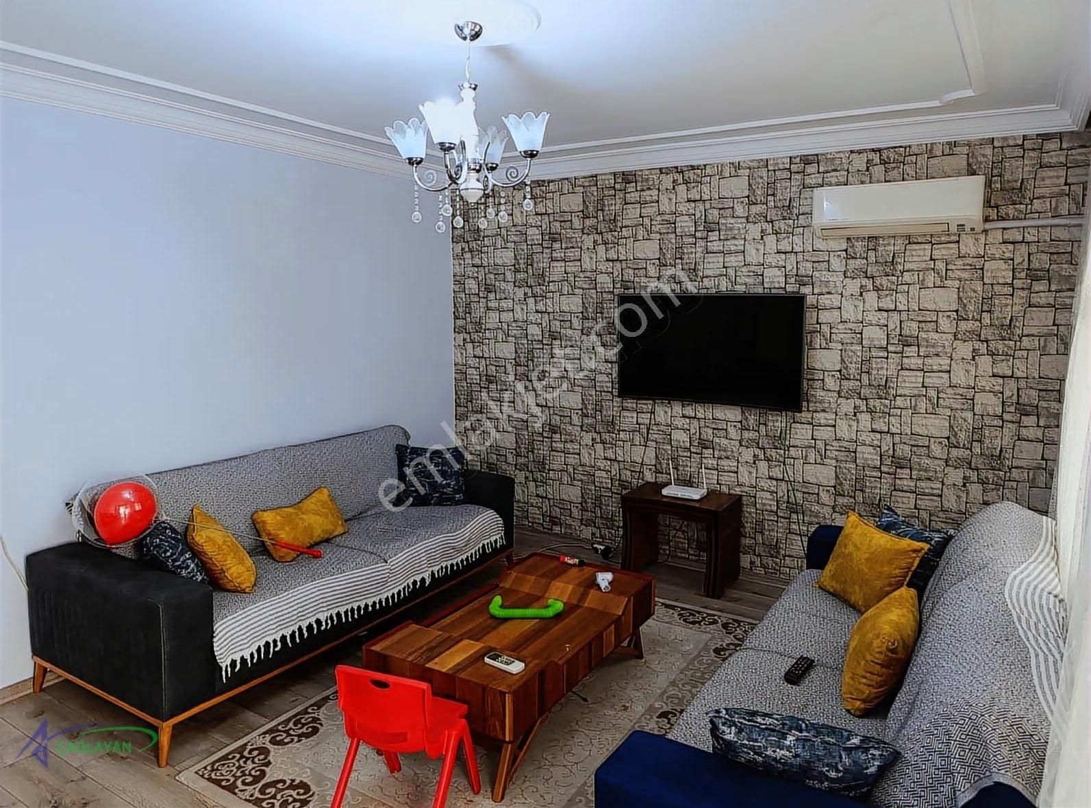 Bornova Mevlana Mahallesinde Ful Tadilatlı Satılık Daire