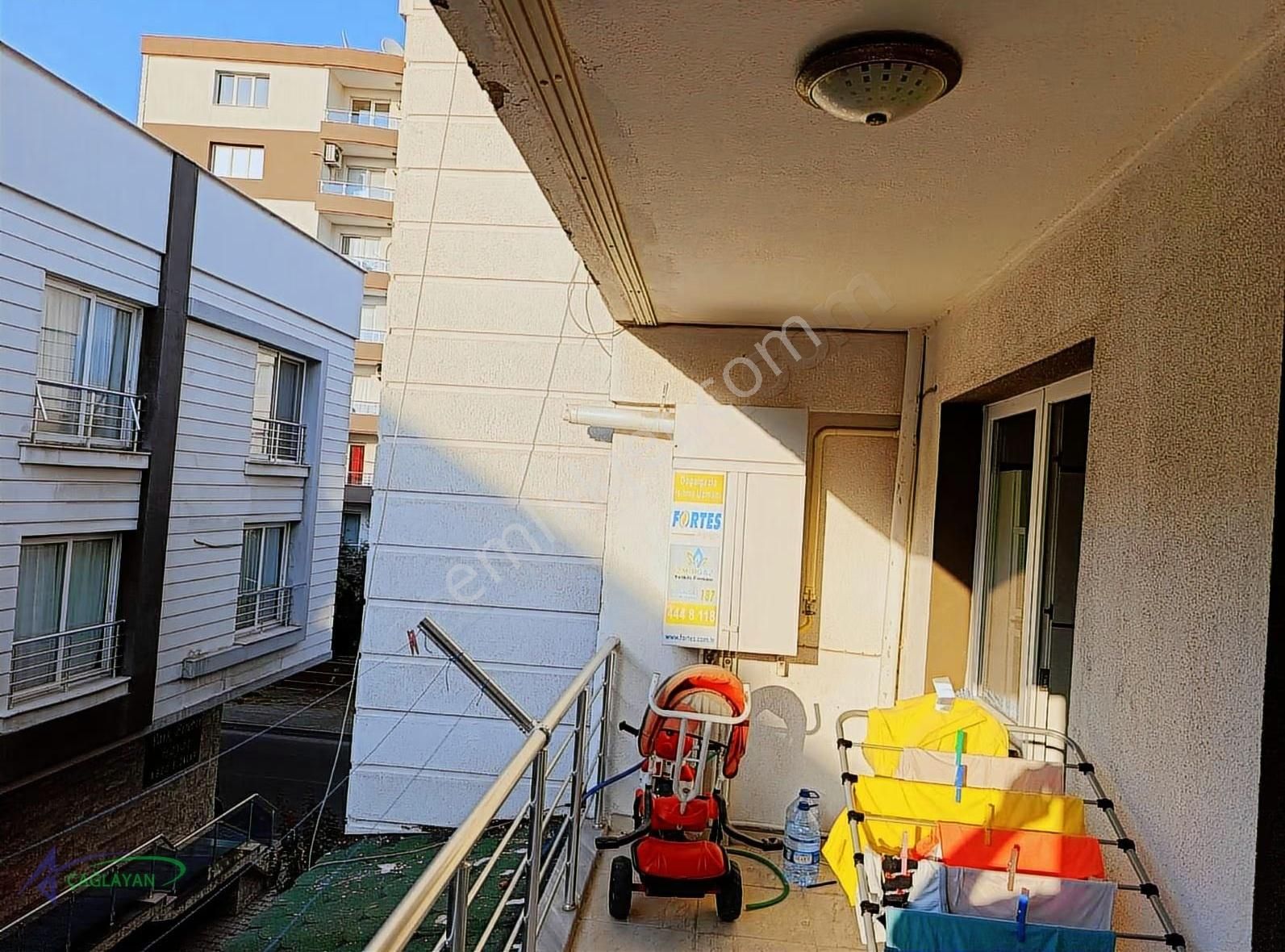 Bornova Mevlana Mahallesinde Ful Tadilatlı Satılık Daire - Görsel 8