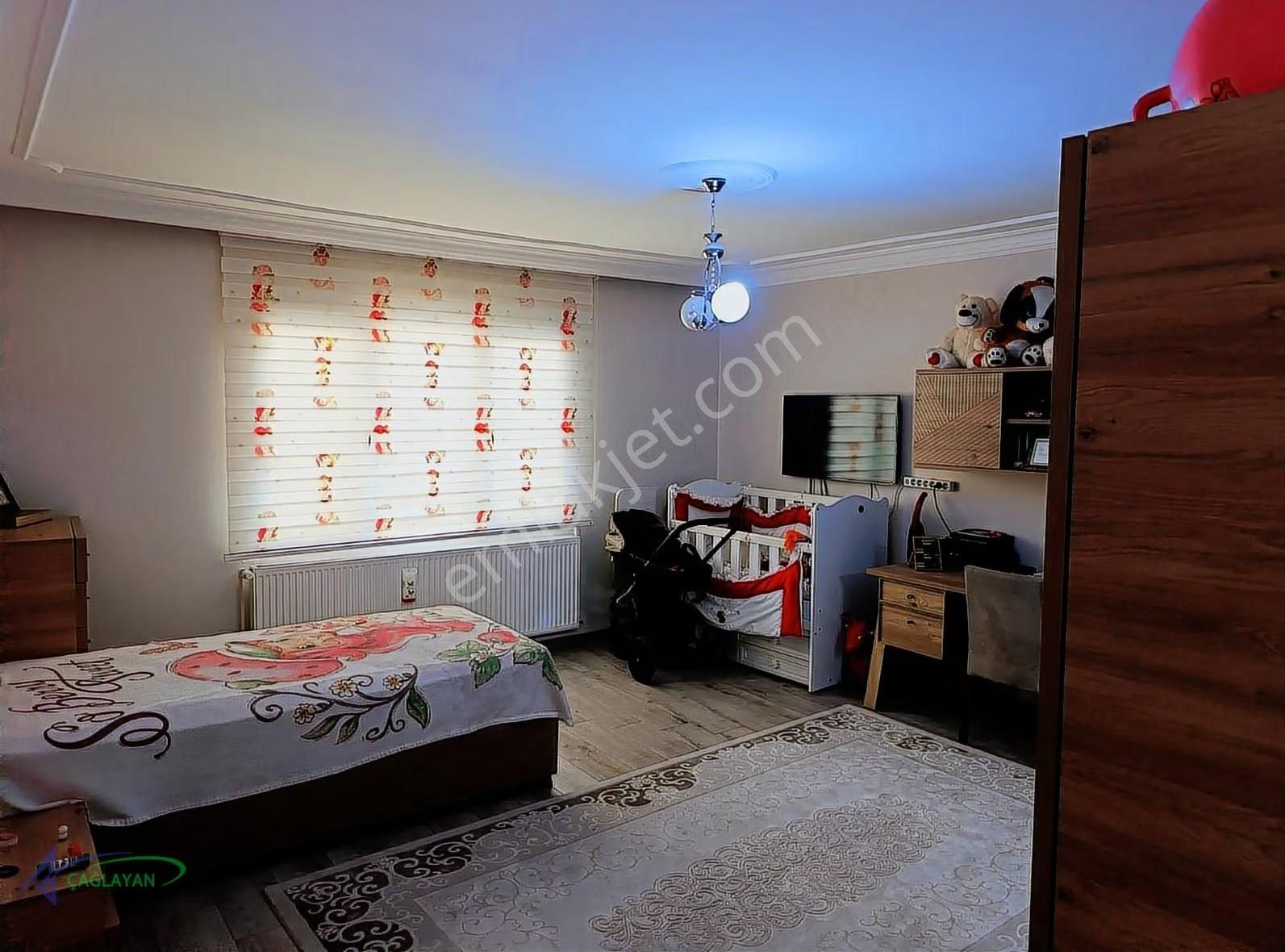 Bornova Mevlana Mahallesinde Ful Tadilatlı Satılık Daire - Görsel 4