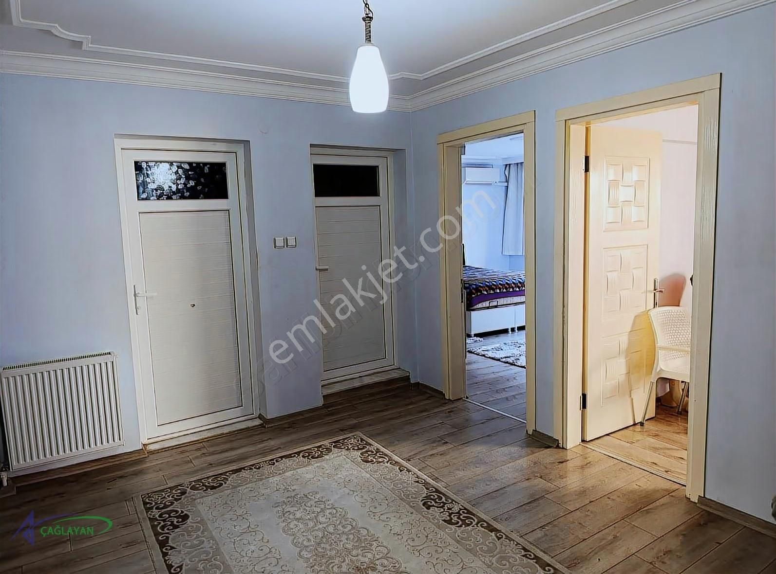 Bornova Mevlana Mahallesinde Ful Tadilatlı Satılık Daire - Görsel 5