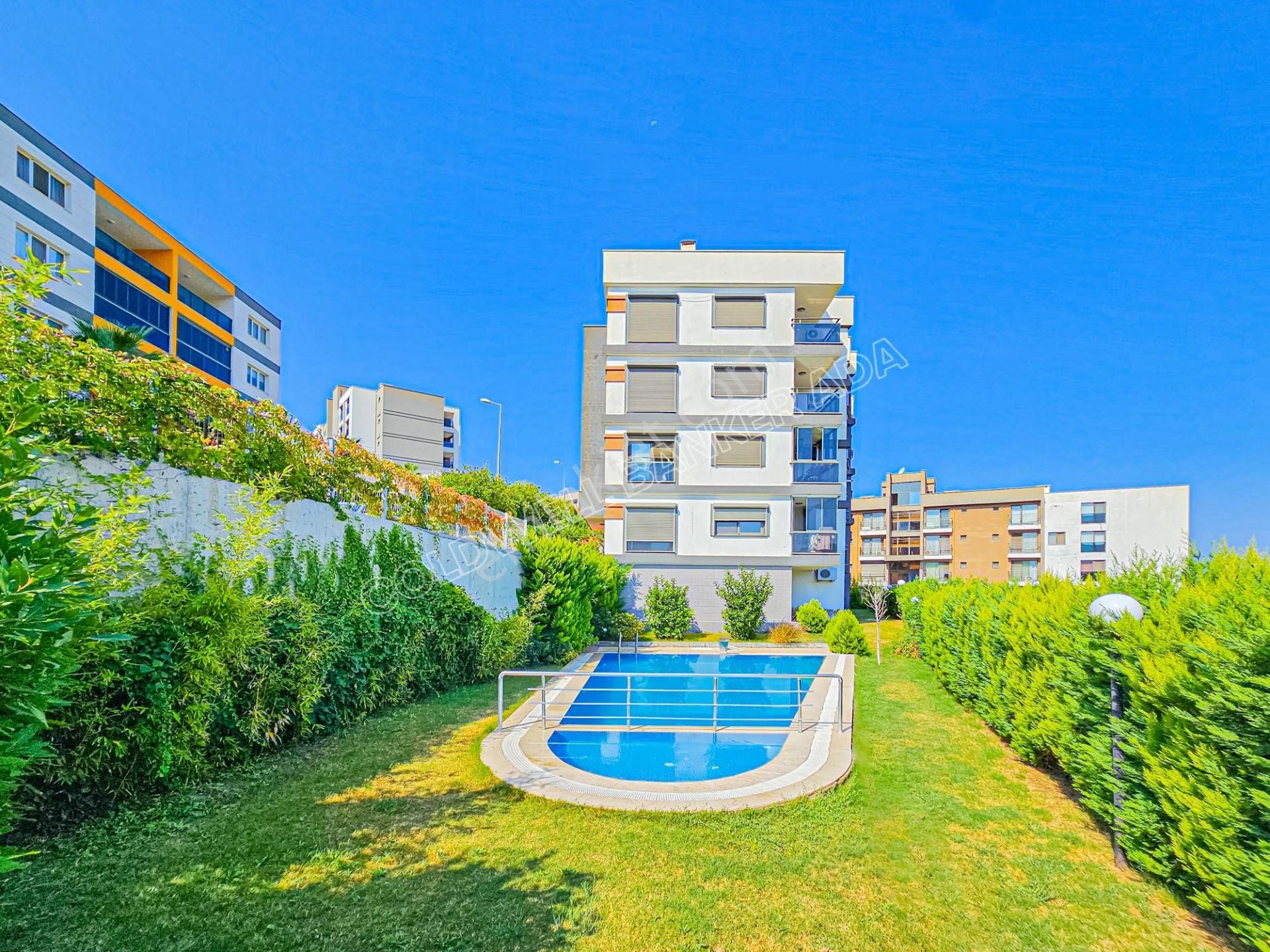 Kuşadası İkiçeşmelik Mahallesi Full Eşyalı Kiralık 1+1 Daire - Görsel 3