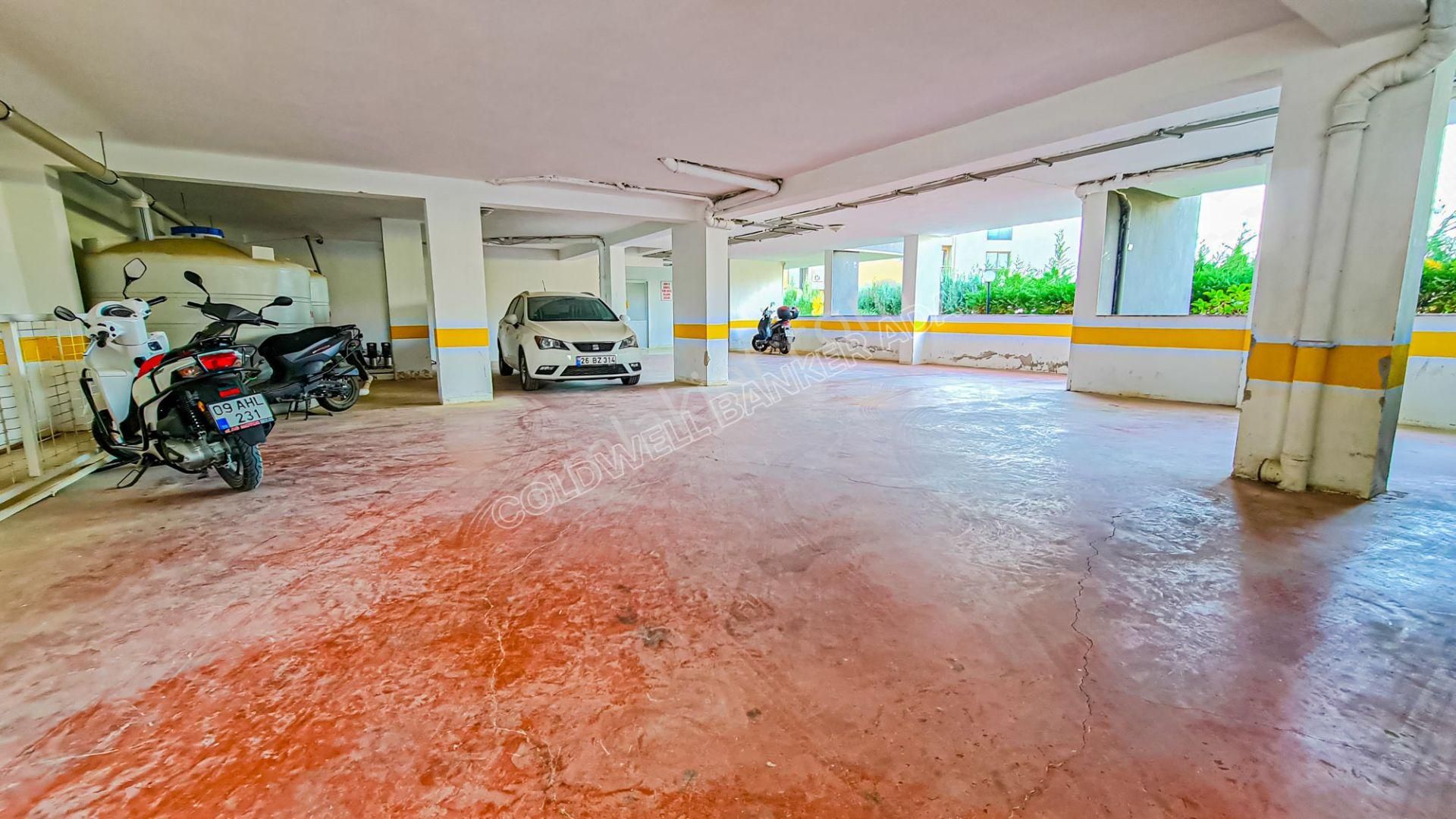 Kuşadası İkiçeşmelik Mahallesi Full Eşyalı Kiralık 1+1 Daire - Görsel 24