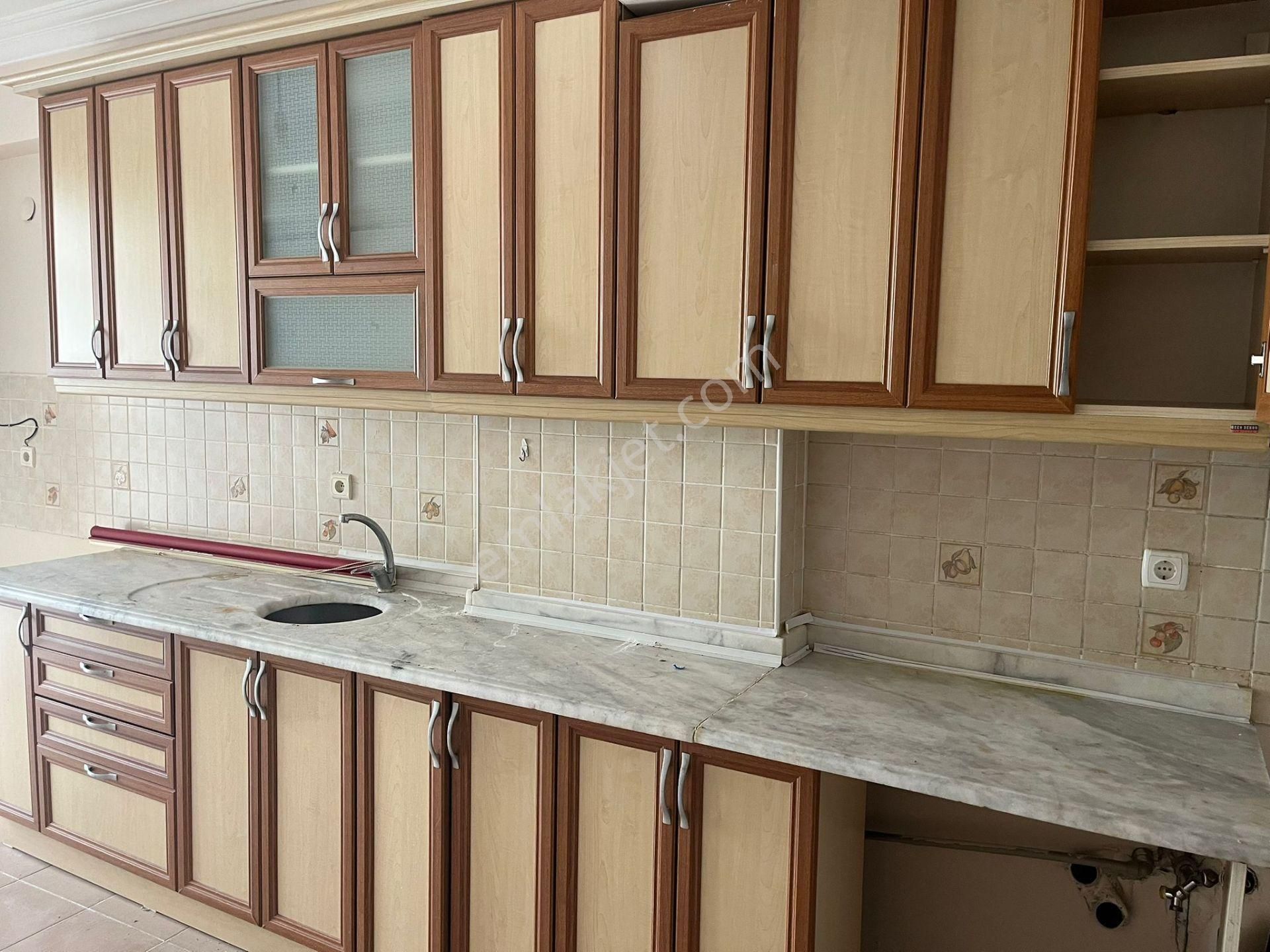 Century 21 Vizyondan Osmangazi Mahallesinde 3+1 Kiralık Daire - Görsel 8