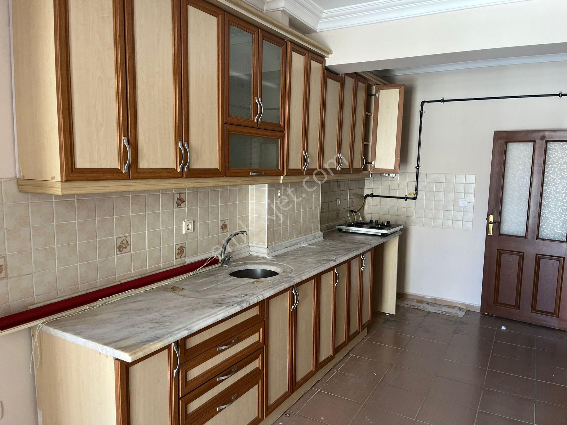 Century 21 Vizyondan Osmangazi Mahallesinde 3+1 Kiralık Daire - Görsel 7