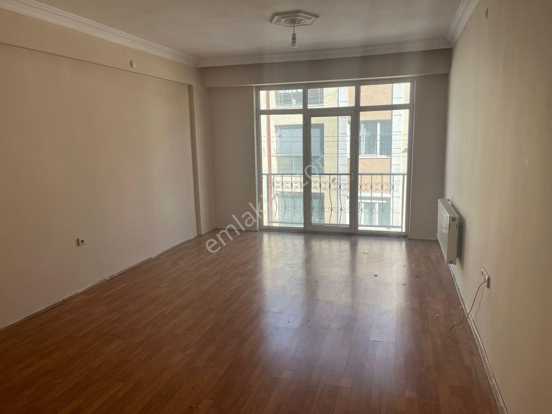 Century 21 Vizyondan Osmangazi Mahallesinde 3+1 Kiralık Daire - Görsel 2