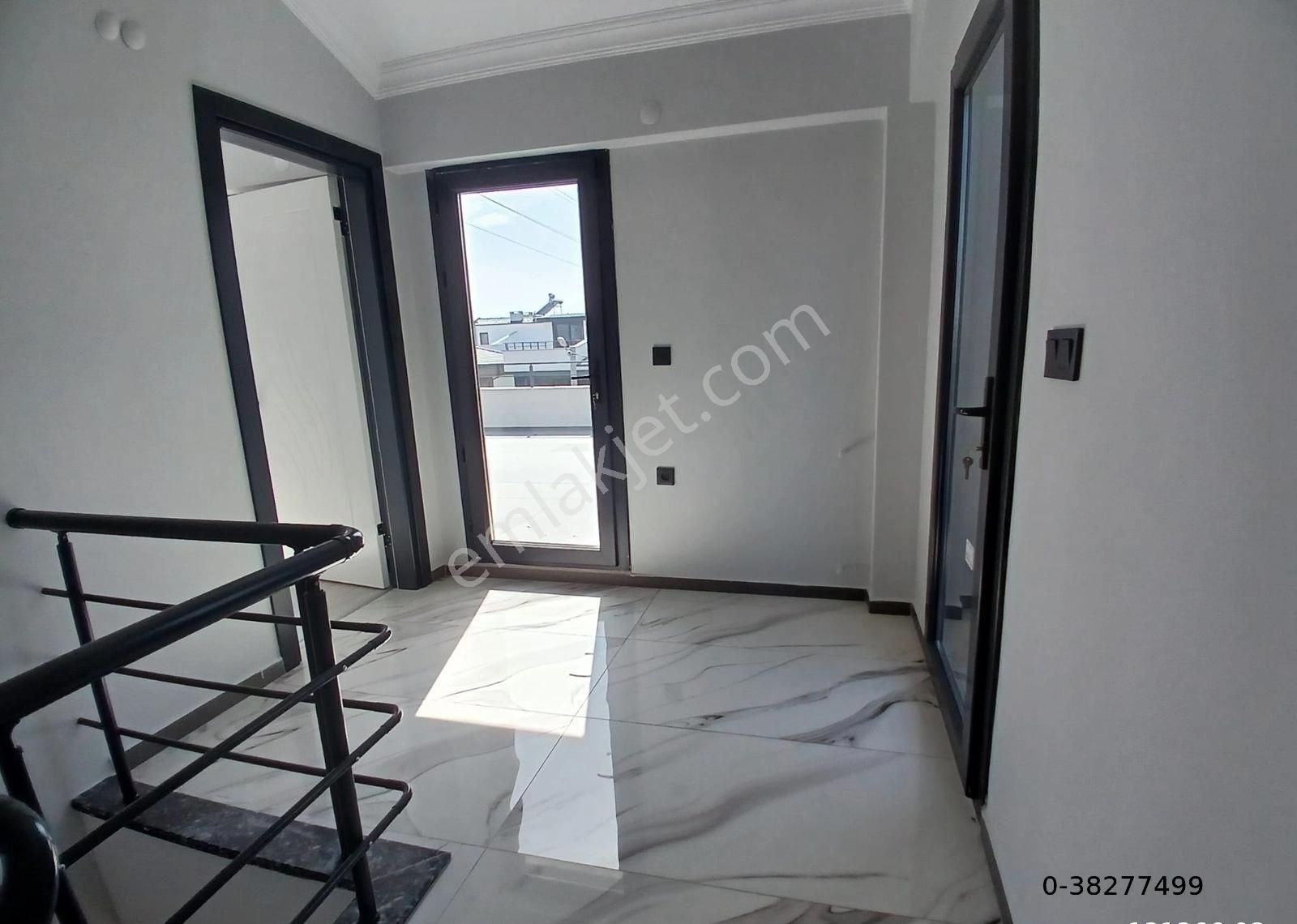 Mira Gm Den Zeytinli De Doğa İçinde 4+1 Muhteşem Tripleks Villa - Görsel 23