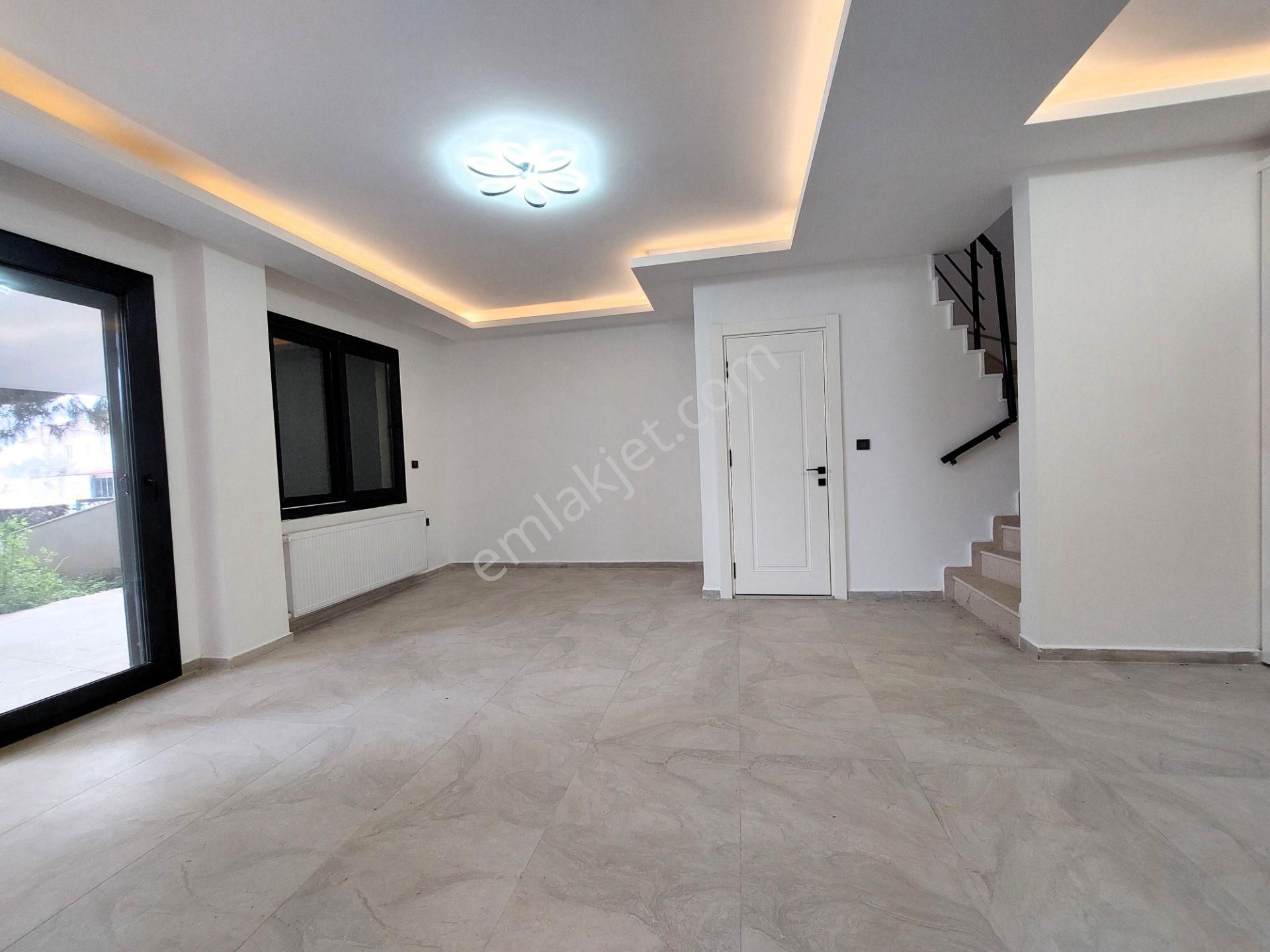 İzmir Seferihisar Ürkmez De Satılık Yazlık 3+1 - Görsel 9