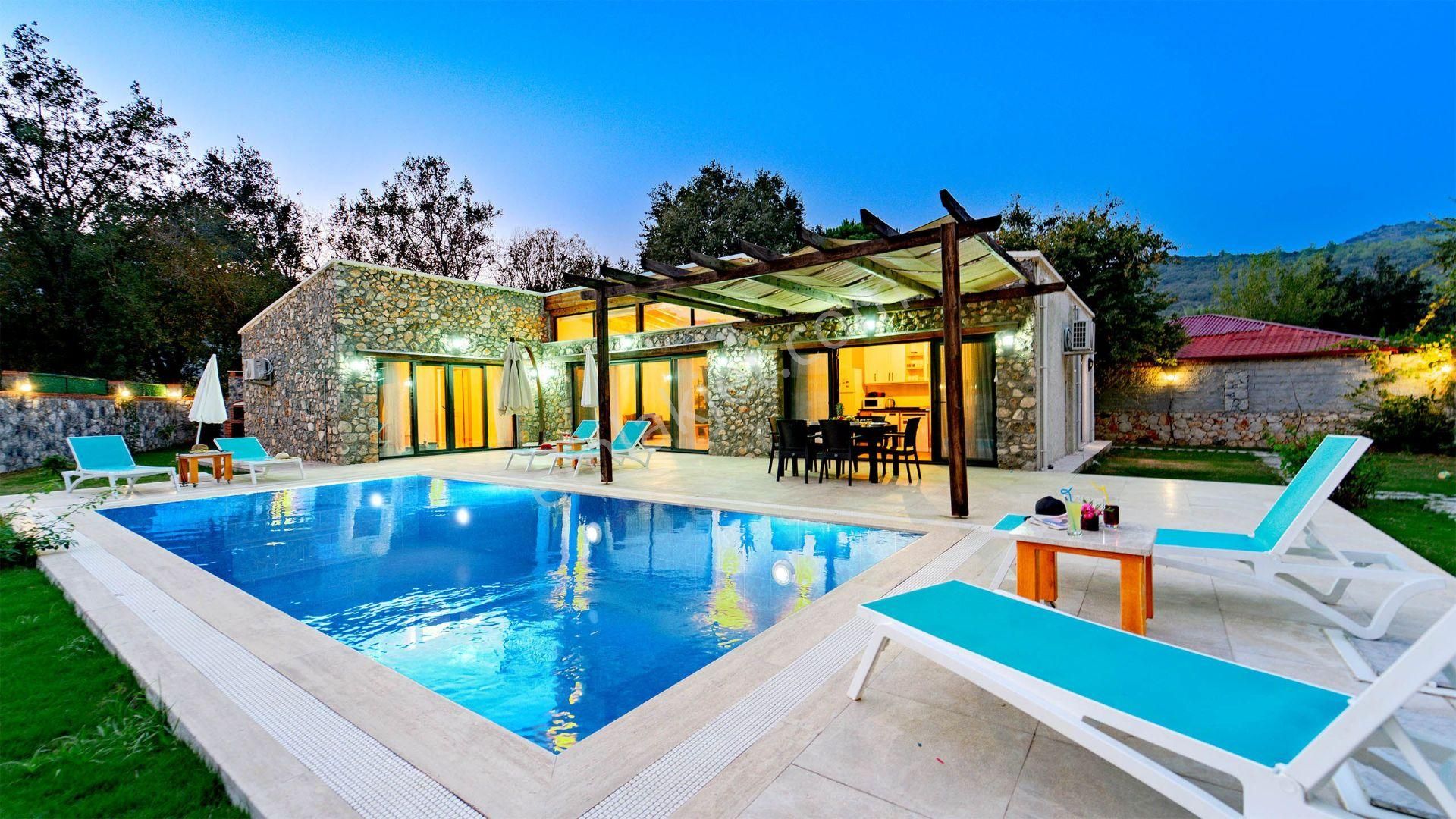 Kayaköy'de 980 M2 Arsa Paylı Satılık Rustik Taş Villa - Görsel 20