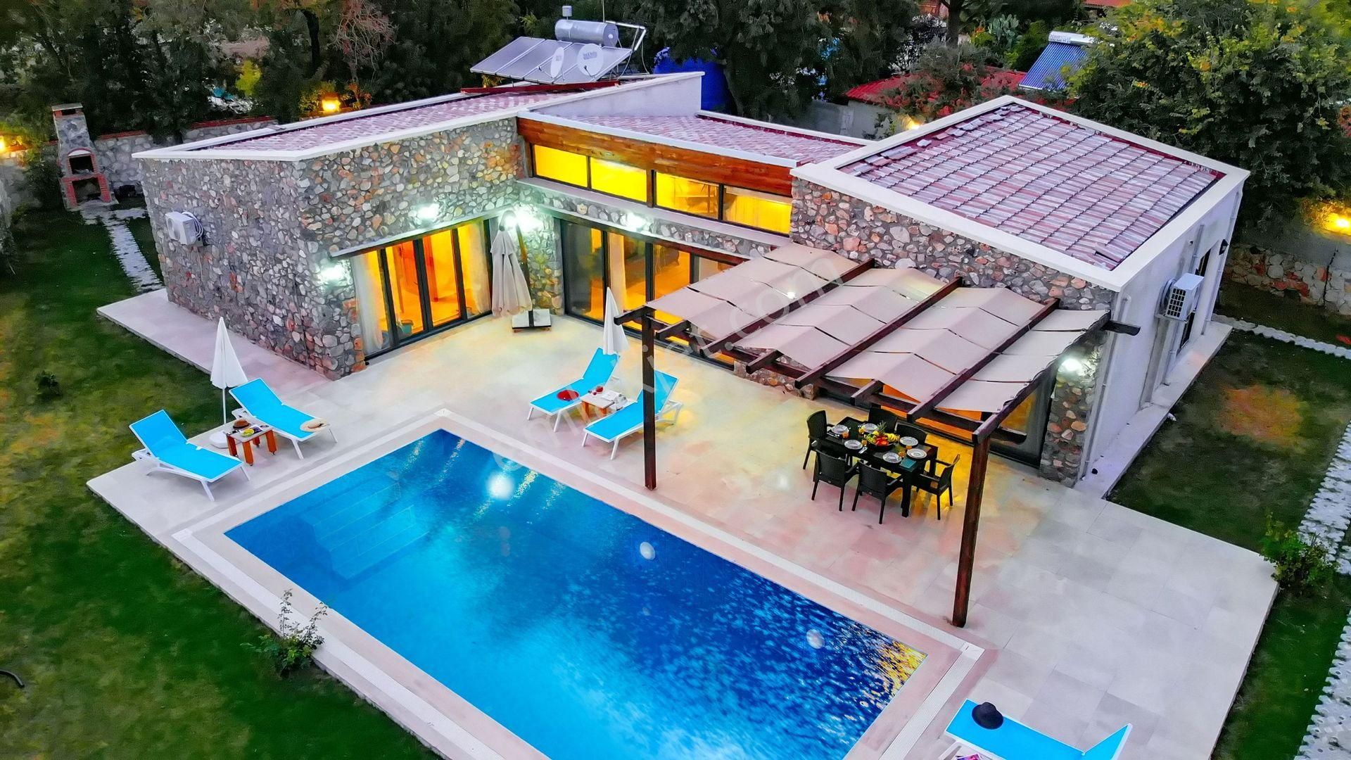 Kayaköy'de 980 M2 Arsa Paylı Satılık Rustik Taş Villa - Görsel 25