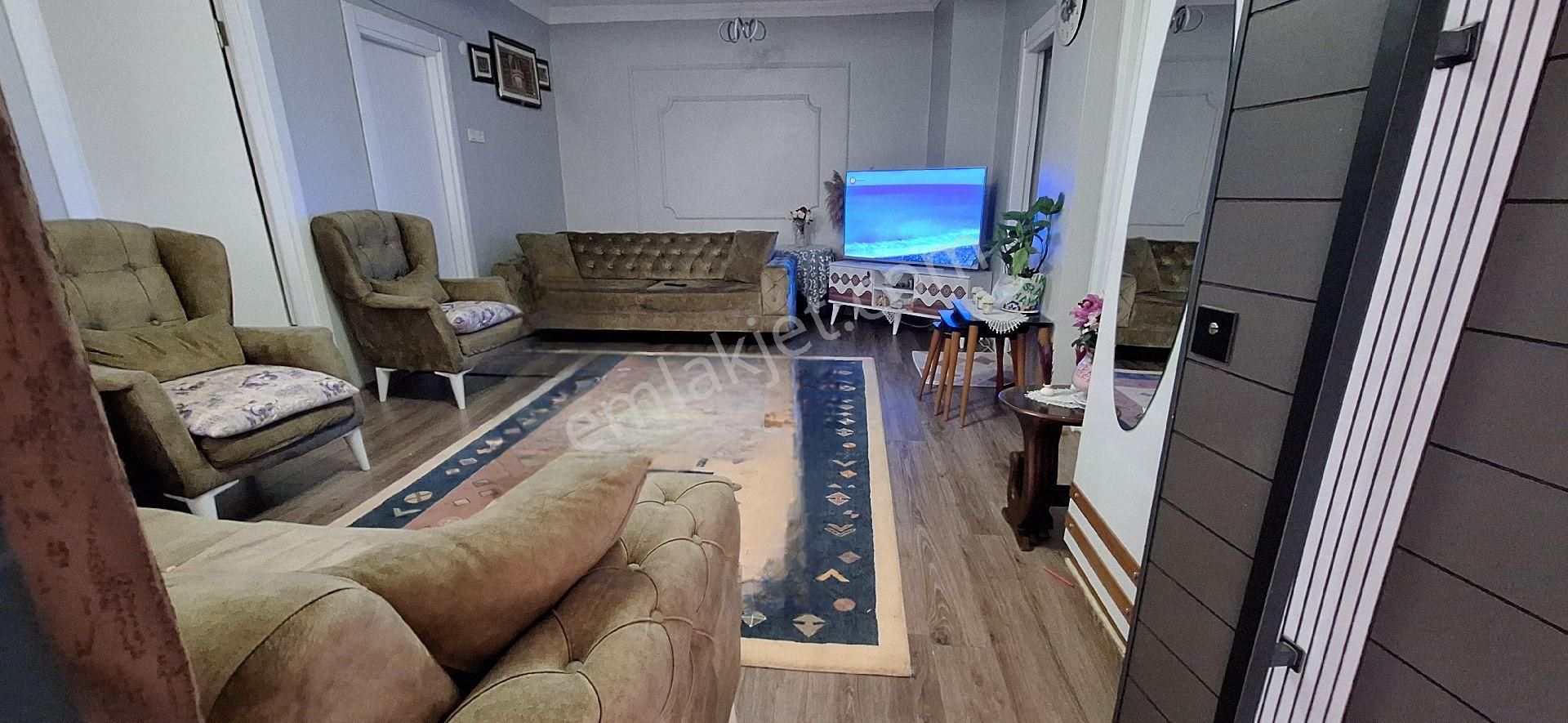 Hatun Gayrimenkul'den Satılık Kavakpınar'da 2+1 Bahçe Katı Daire