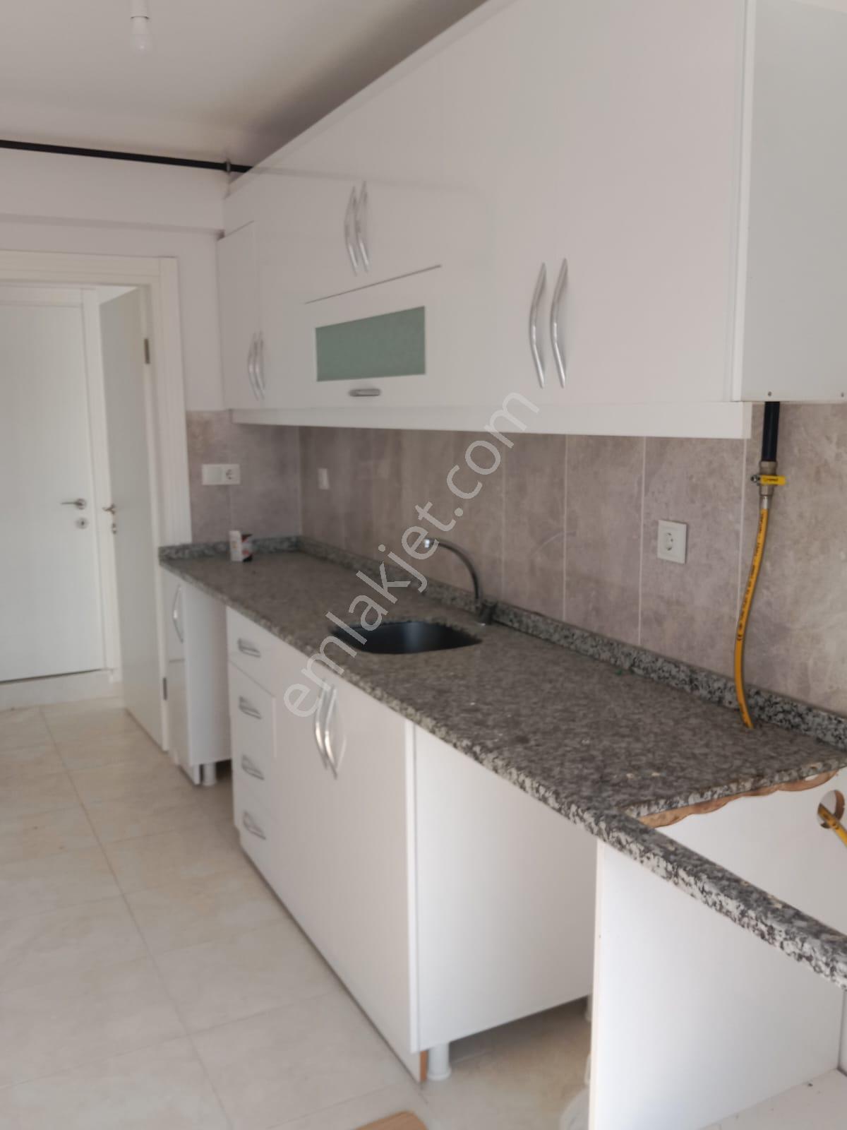 Muratlı Rota Emlak'ta İstiklal Mah. 3+1 Uygun Satılık Daire - Görsel 9
