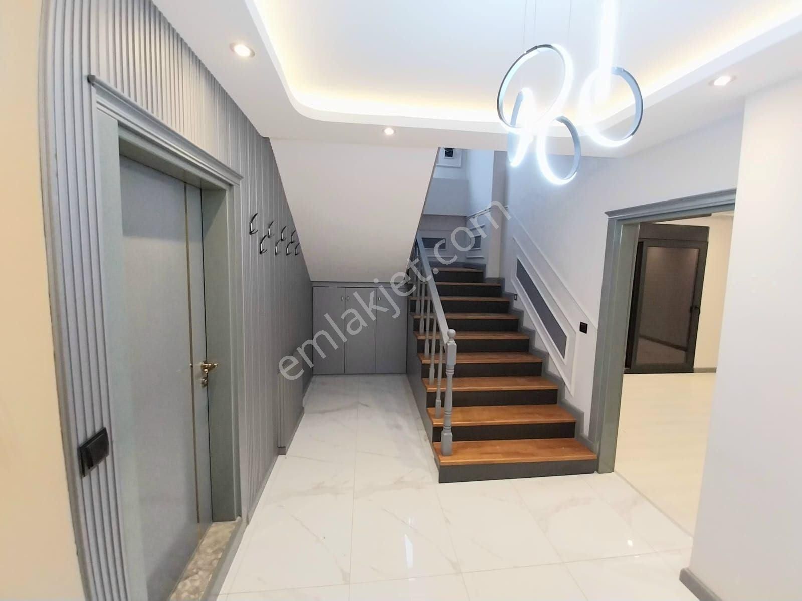 ✓✓yükselden Kadıköyde Emsalsiz Ulrta Geniş 6+1 Lüks Villa ✓✓ - Görsel 12