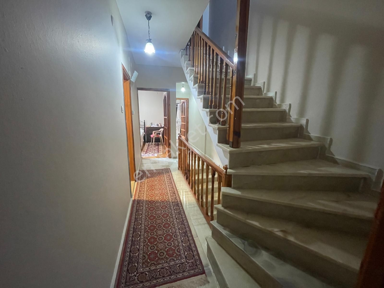 Rota Emlak'tan Gümüldür Sahilde 5+1 Satılık Triplex Villa - Görsel 35