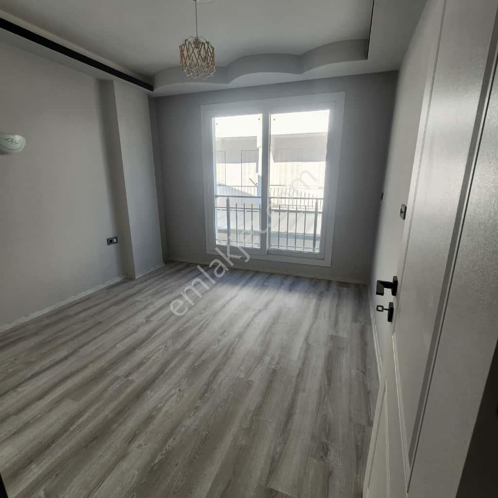 Didimde Denize 700 Metre 3+1 Açık Mutfak Villa - Görsel 13