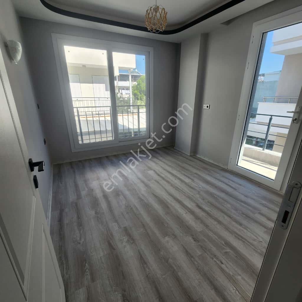 Didimde Denize 700 Metre 3+1 Açık Mutfak Villa - Görsel 14