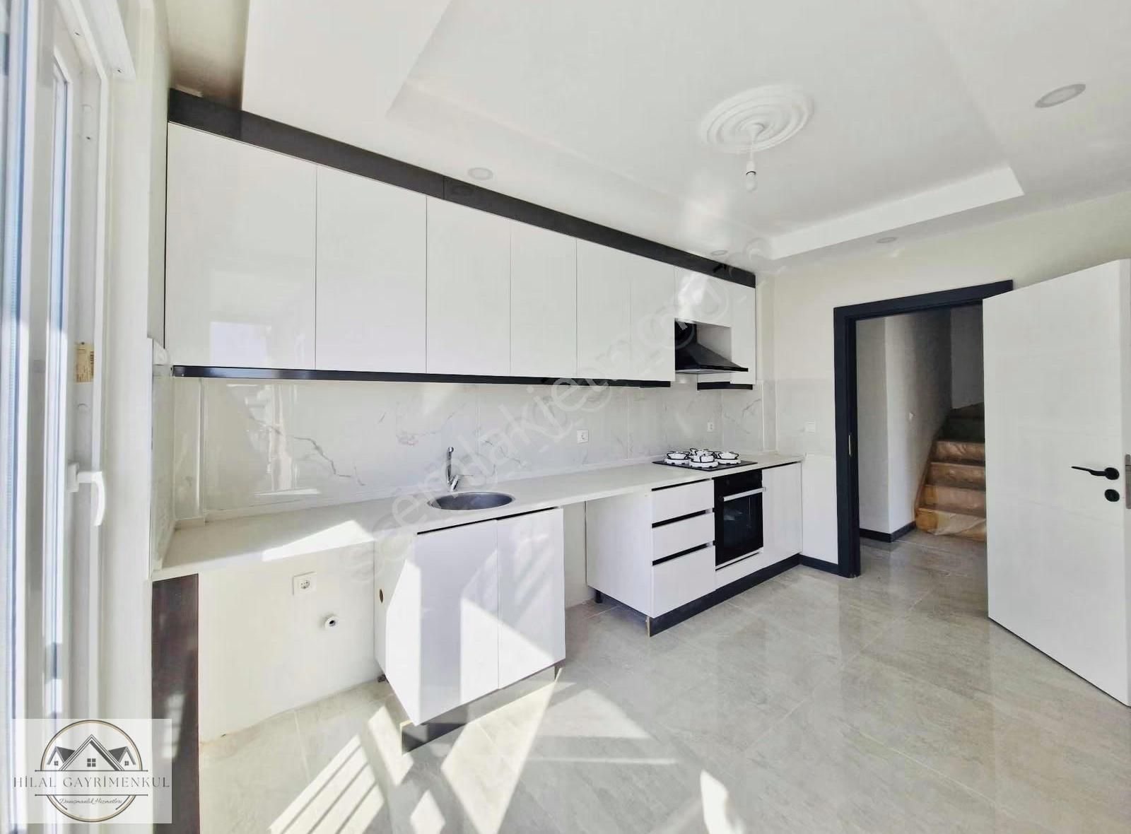 Hilal Gayrimenkul Den Kuzeyyaka Sıfır Dublex Cadde Yakını - Görsel 3