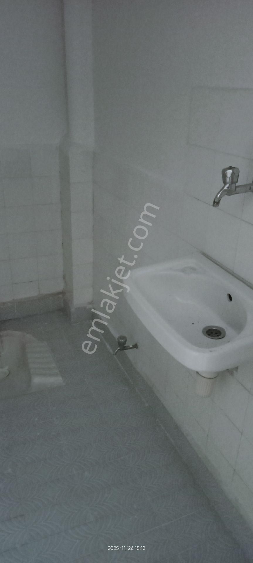 Gökmeydan Samur Sk. Balkonlu Boya Badanalı Kiralık 2+1 Daire - Görsel 16