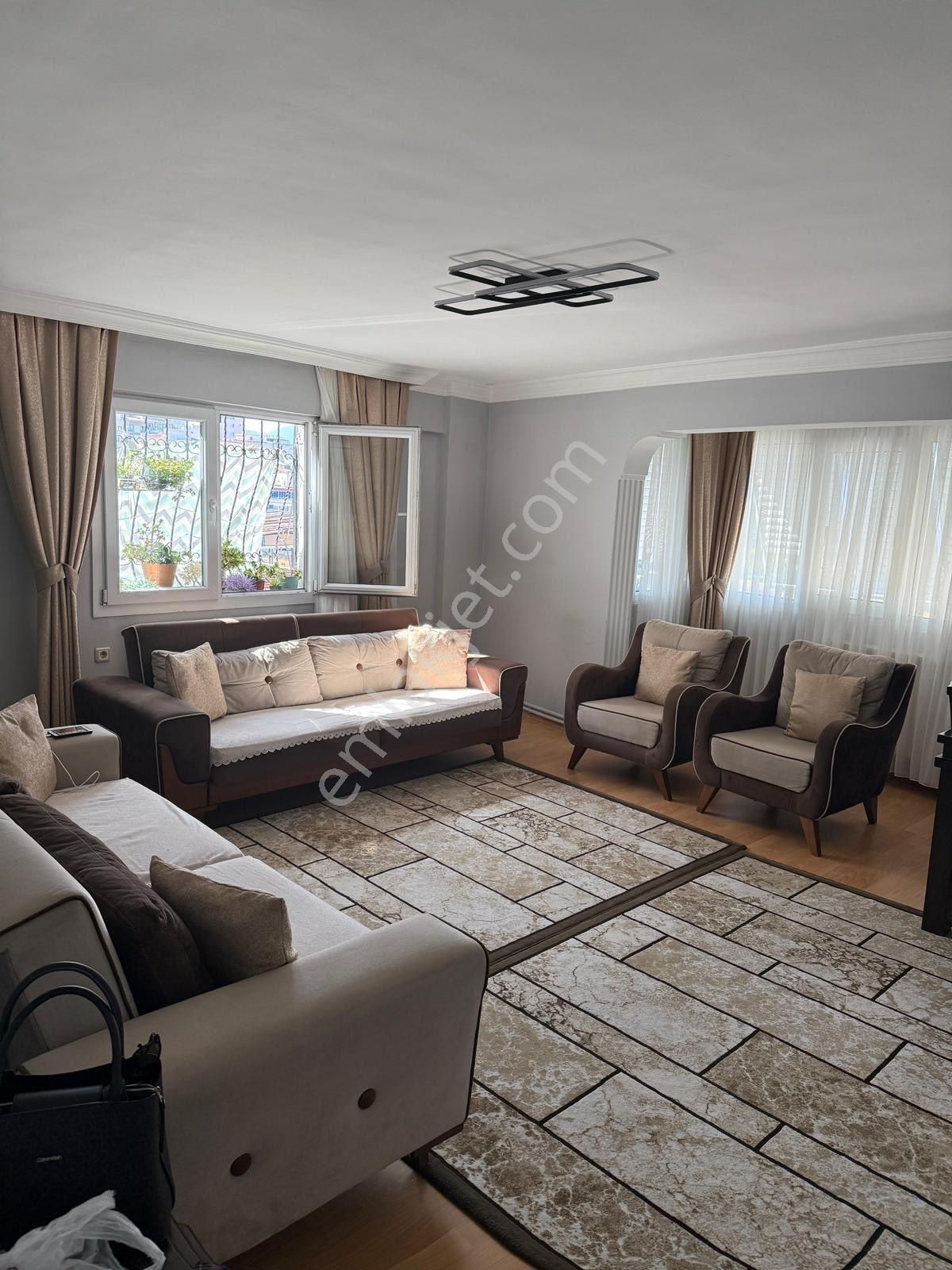 Özmert’ten Yeşilyurtta Deniz Manzaralı Satılık Ev - Görsel 8