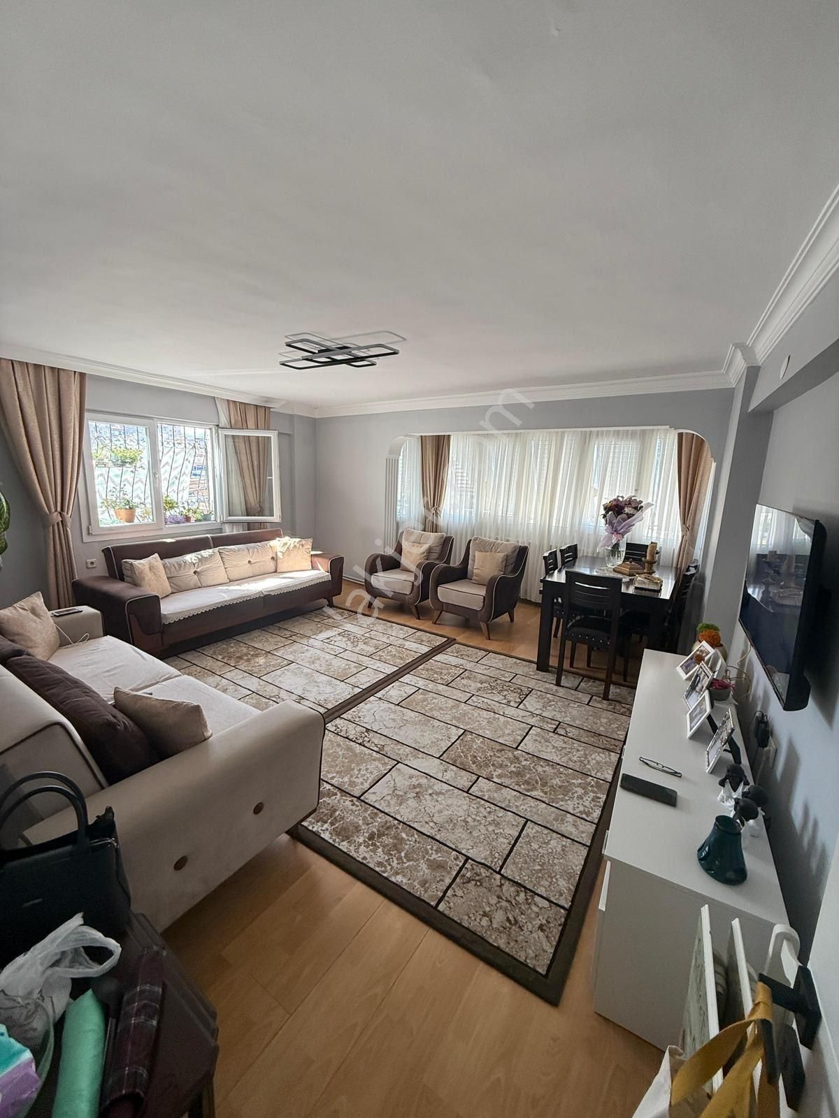 Özmert’ten Yeşilyurtta Deniz Manzaralı Satılık Ev - Görsel 7